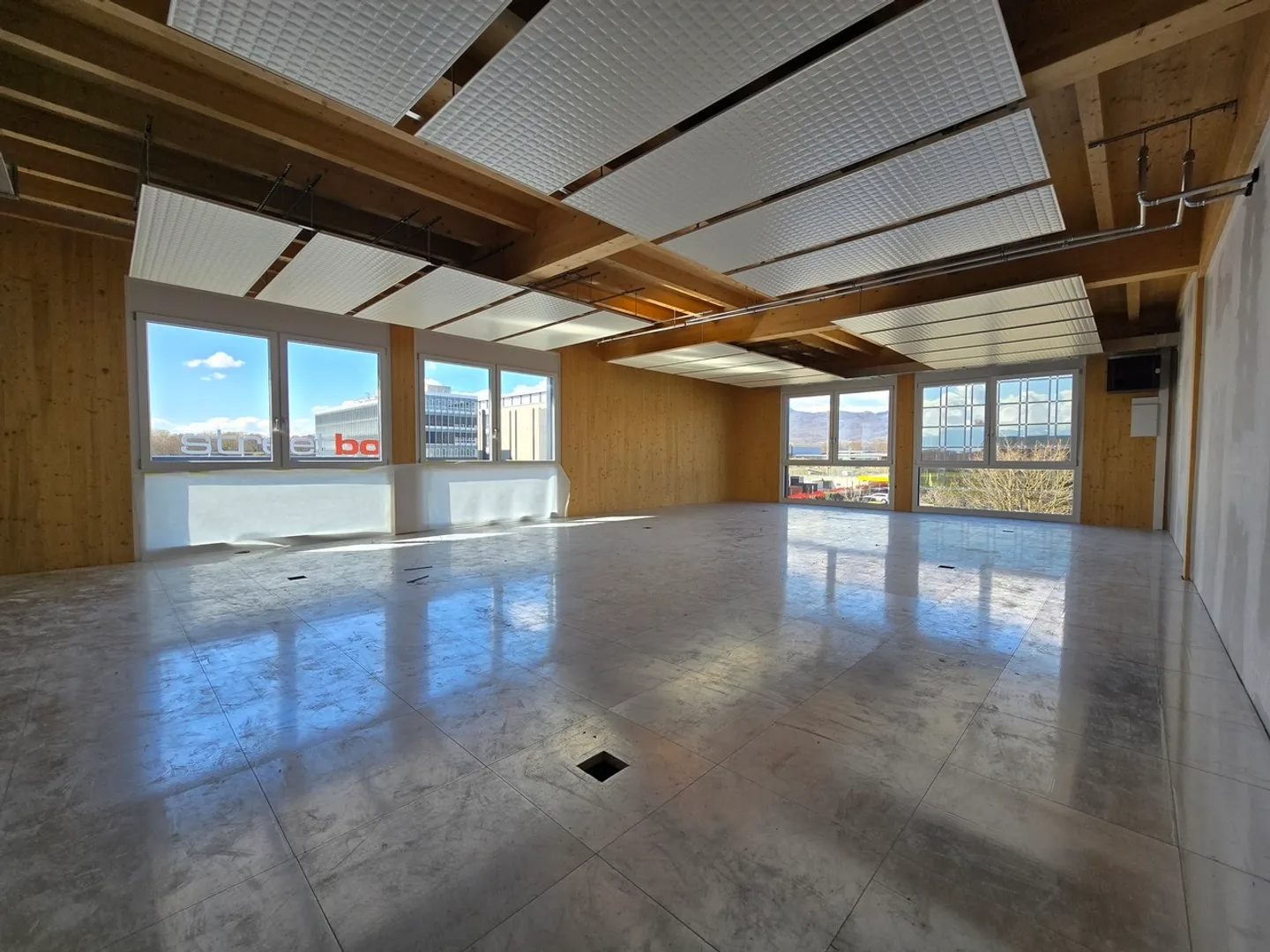 Bureau moderne à Gland - Photo 3 sur 11