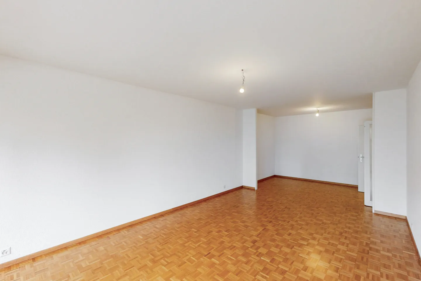 Bright apartment of 3.5 rooms - Photo 5 of 11