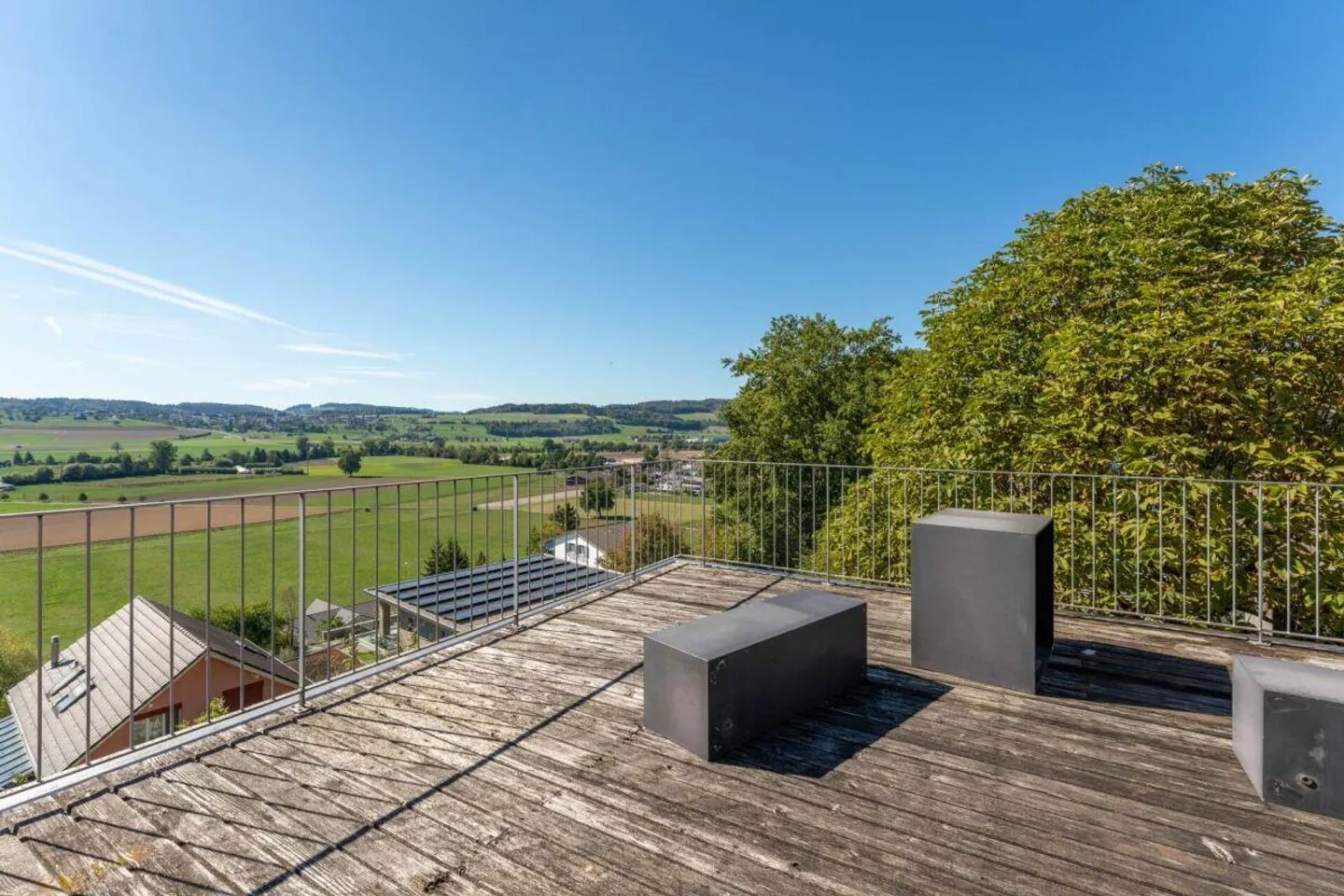 Casa unifamiliare unica di 6,5 stanze con vista meravigliosa - Foto 11 di 15