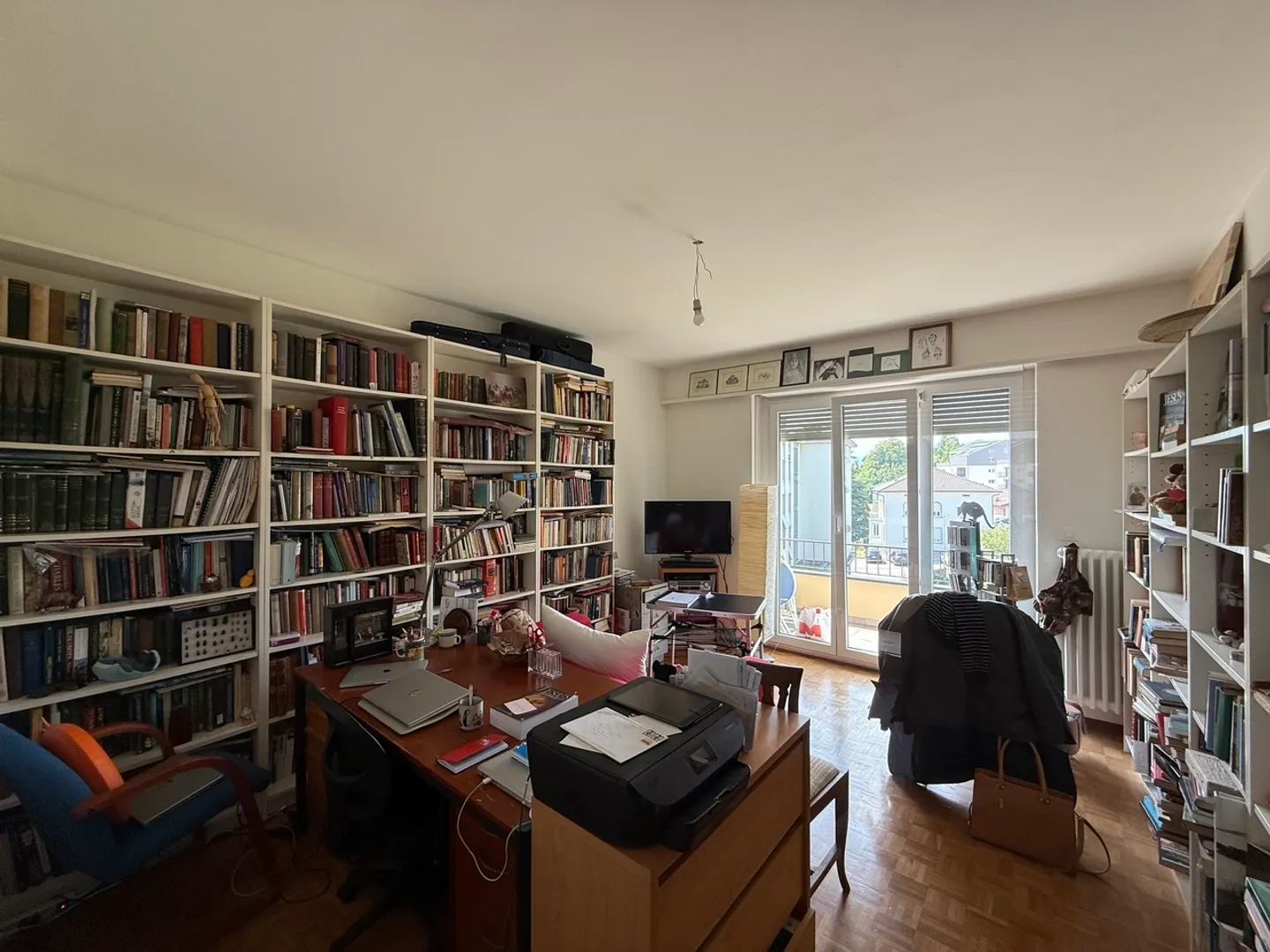 3.5-ROOM APARTMENT FOR RENT - Photo 3 of 9