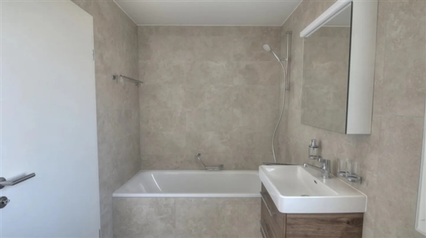 Nouvel appartement de 2,5 pièces à Monthey - Photo 5 sur 9