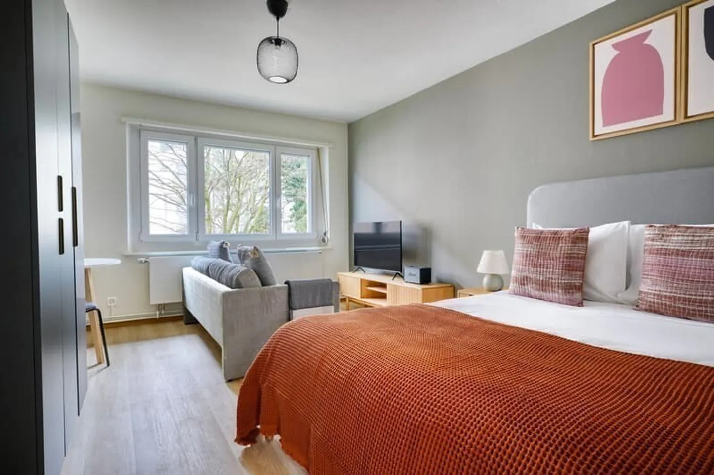 Appartamento ristrutturato in zona tranquilla - Foto 1 di 13