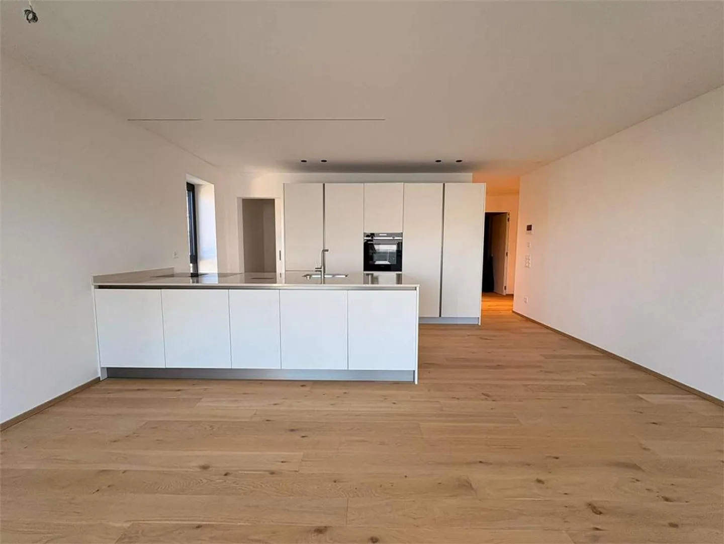 APPARTEMENT 3.5 PIÈCES RAFFINÉ À MASSAGNO - Photo 2 sur 13