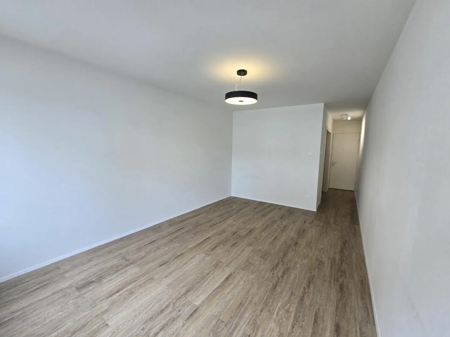 Modernes Studio in St. Gallen - Foto 2 von 6