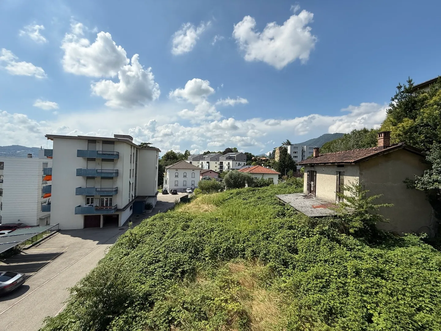 3.5-ROOM APARTMENT FOR RENT - Photo 8 of 9