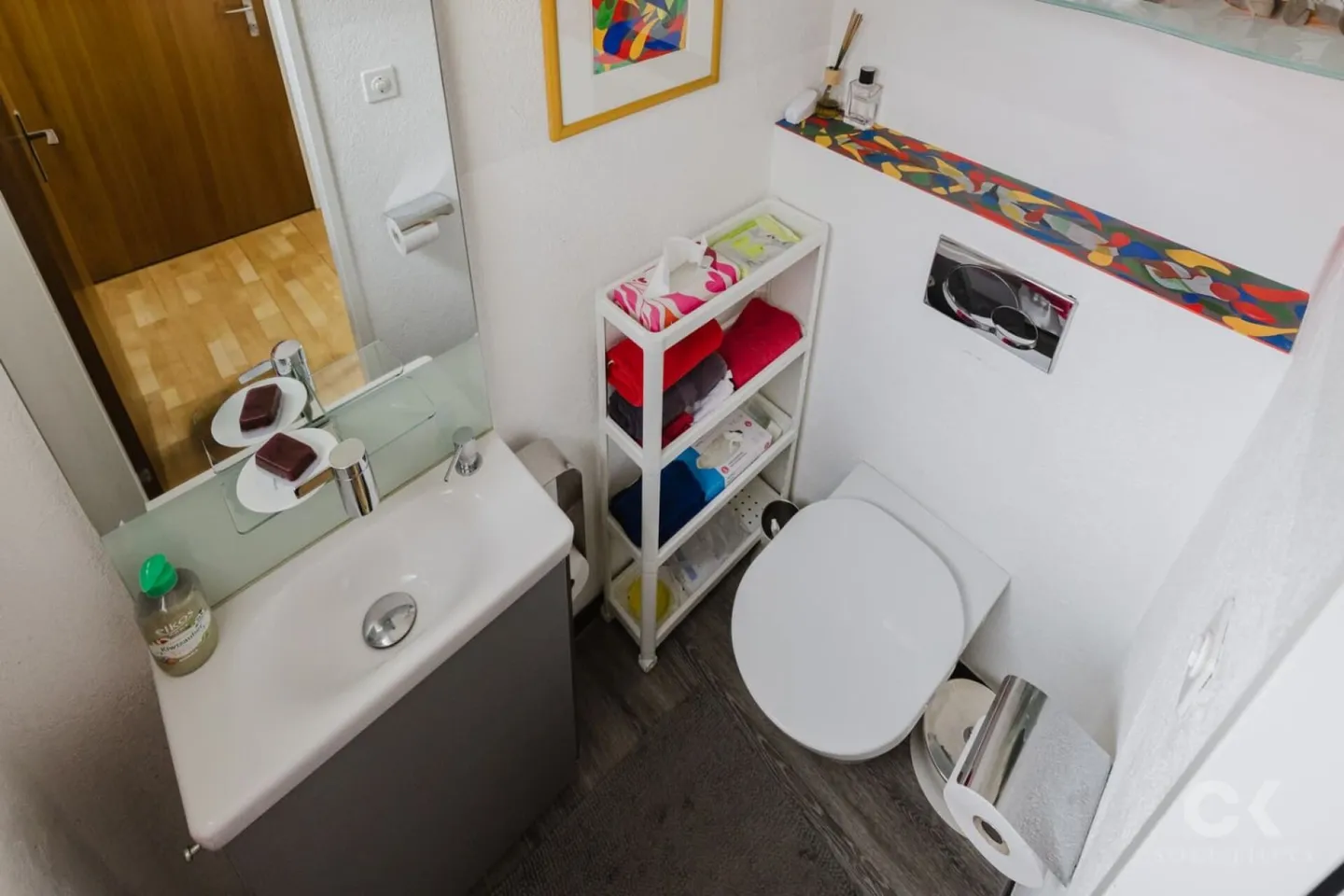 Arrive, Live, Enjoy - Garden Apartment with Thoughtful Layout - Photo 9 of 14