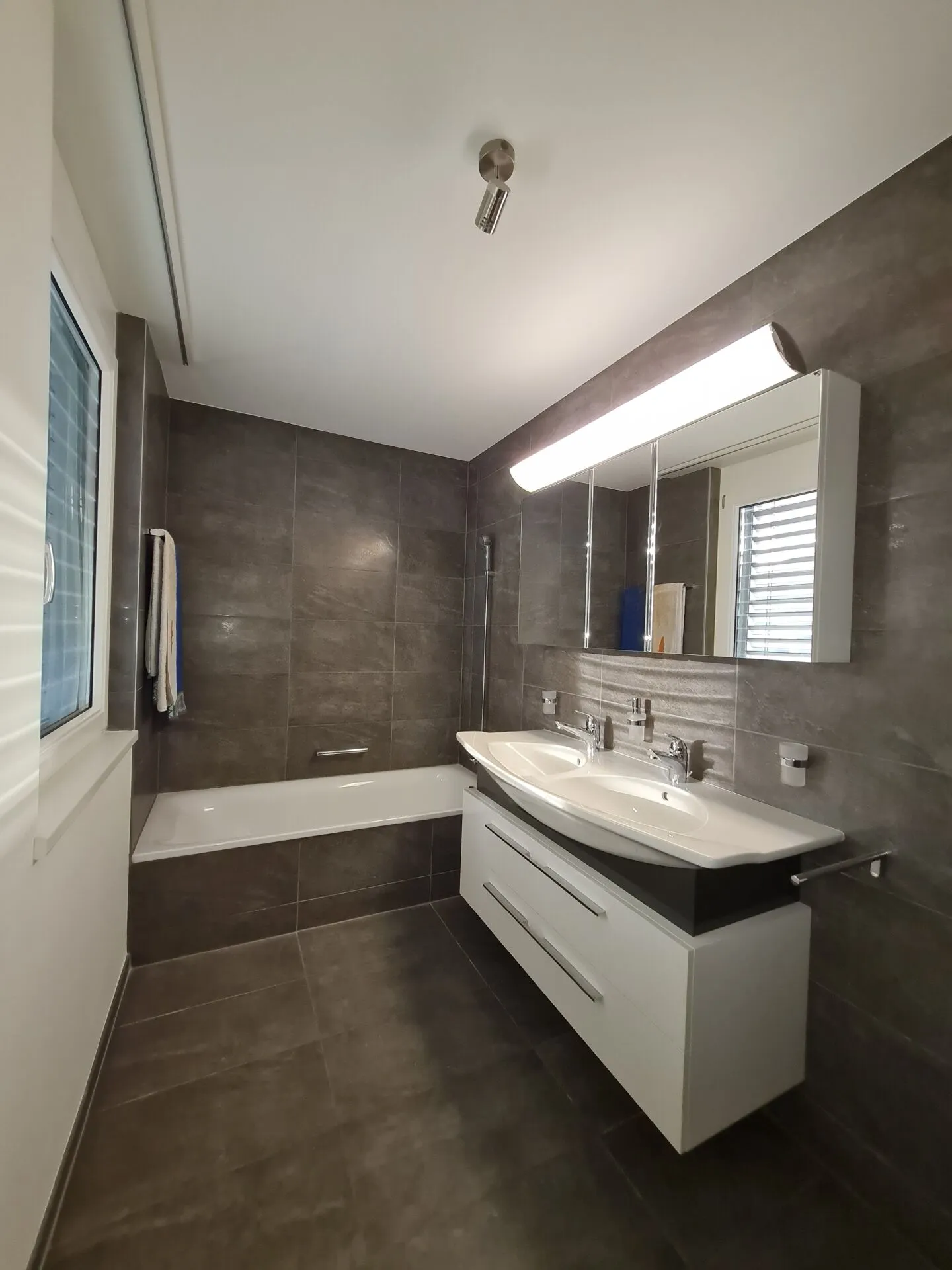 Exklusive moderne Eigentumswohnung in Zeiningen - Photo 6 of 12