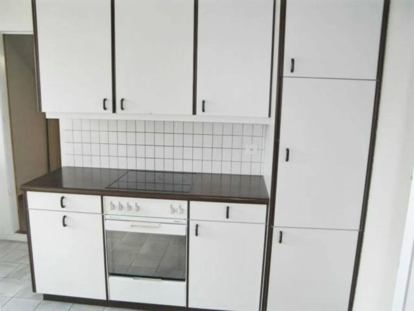 Bright, sunny old apartment in the Breitequartier - Photo 4 of 5
