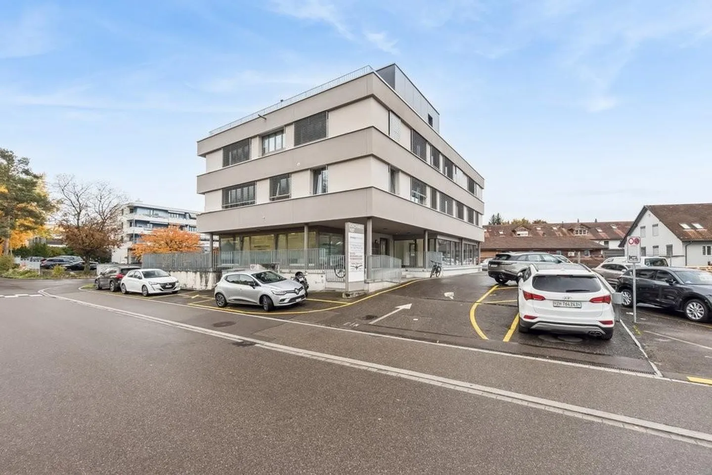 Your new business location on Kirchweg - bright, central, versatile. - Photo 1 of 8