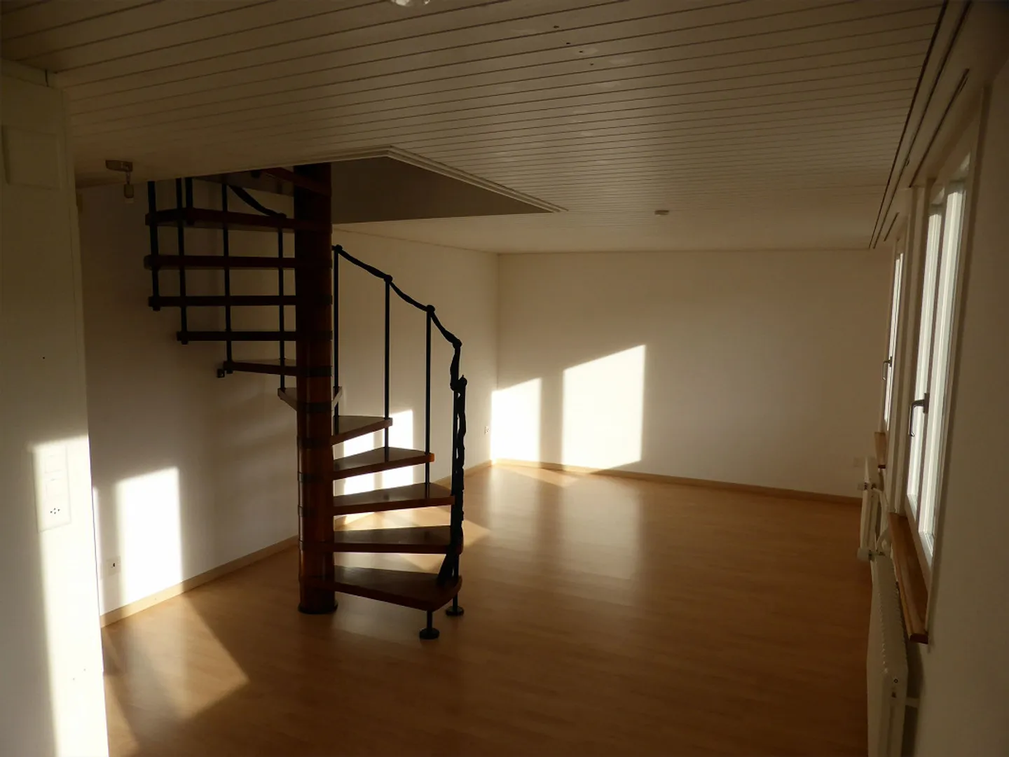 Helle 2 Zimmer Wohnung - Foto 3 von 6