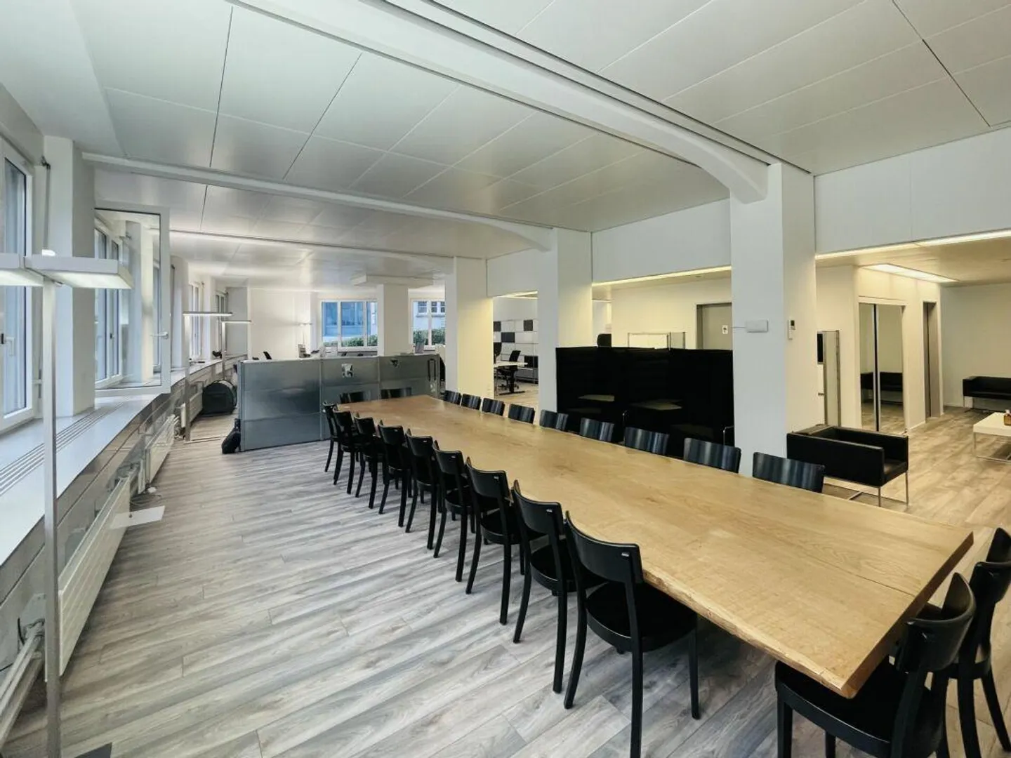 Spazio ufficio rappresentativo a Wollishofen - pronto per essere occupato - Foto 2 di 4