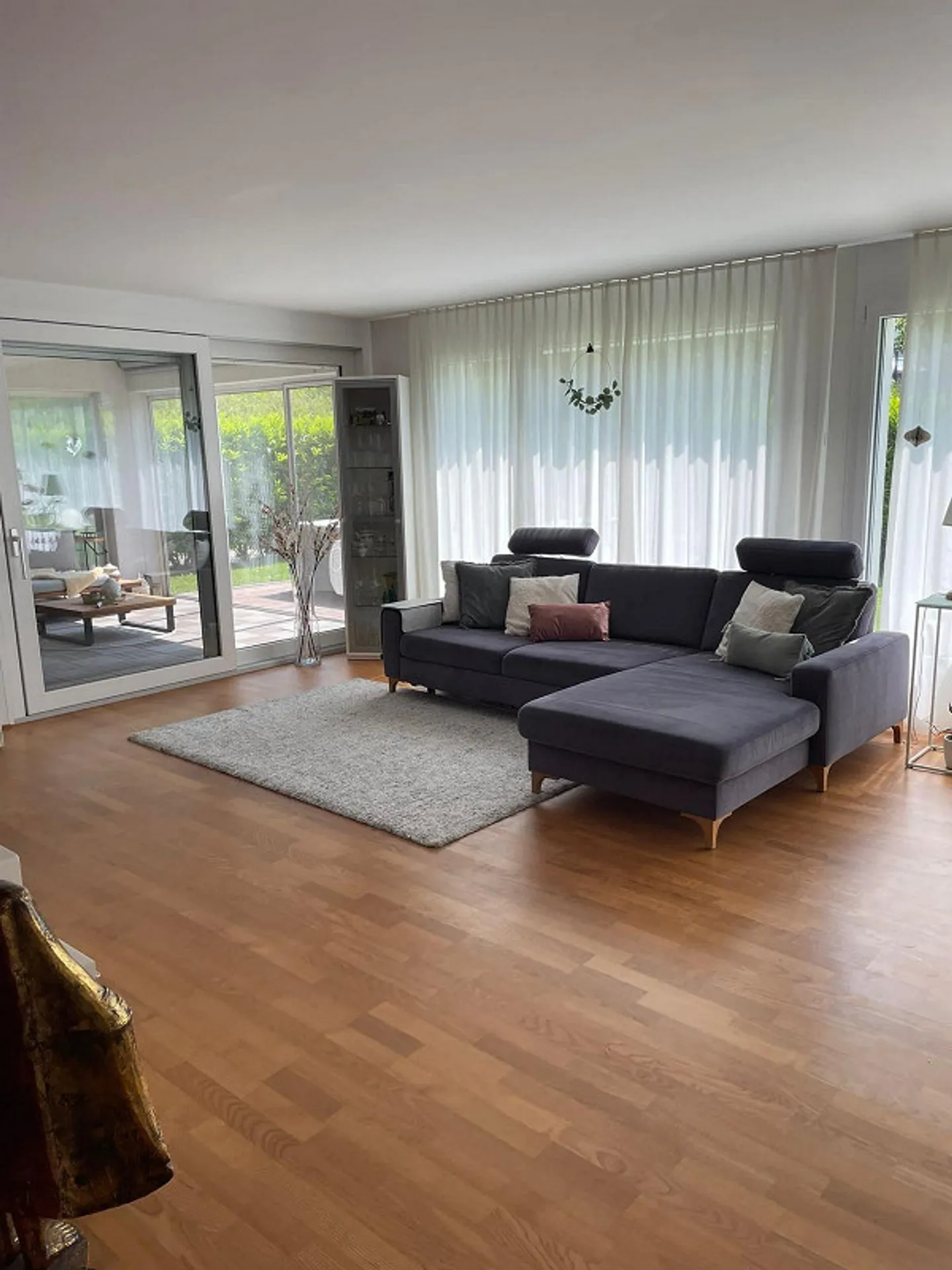 Condominio moderno e ben tenuto in vendita a Igis - Foto 2 di 12