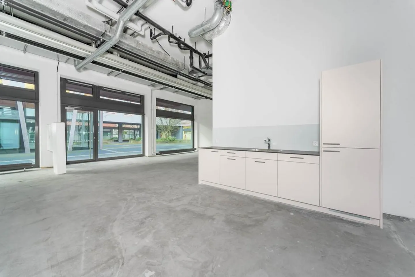 Representative Retail Space for Small Business - Photo 3 of 7
