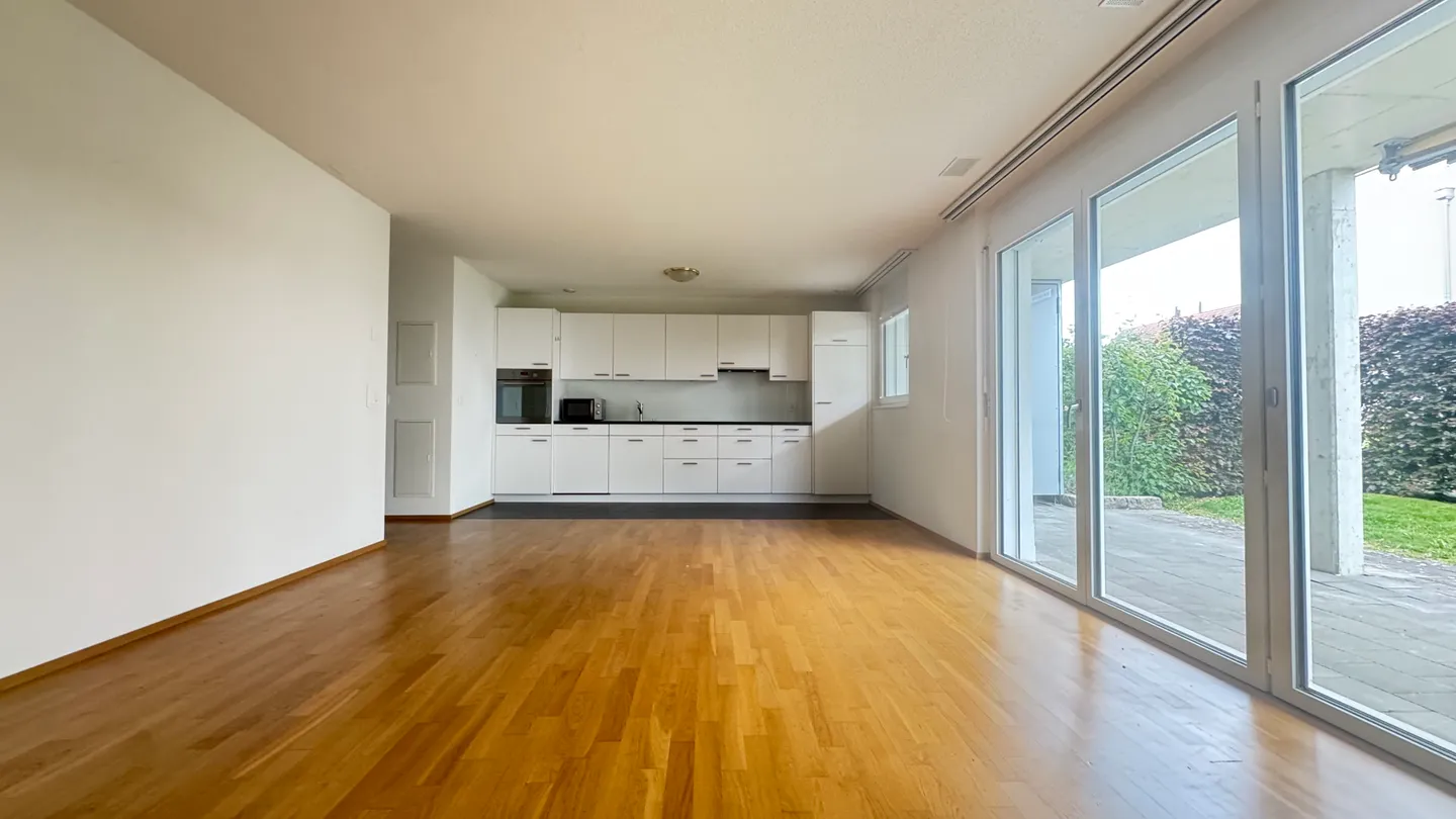 Modernes 3.5-Zimmer Apartment - Foto 2 von 8