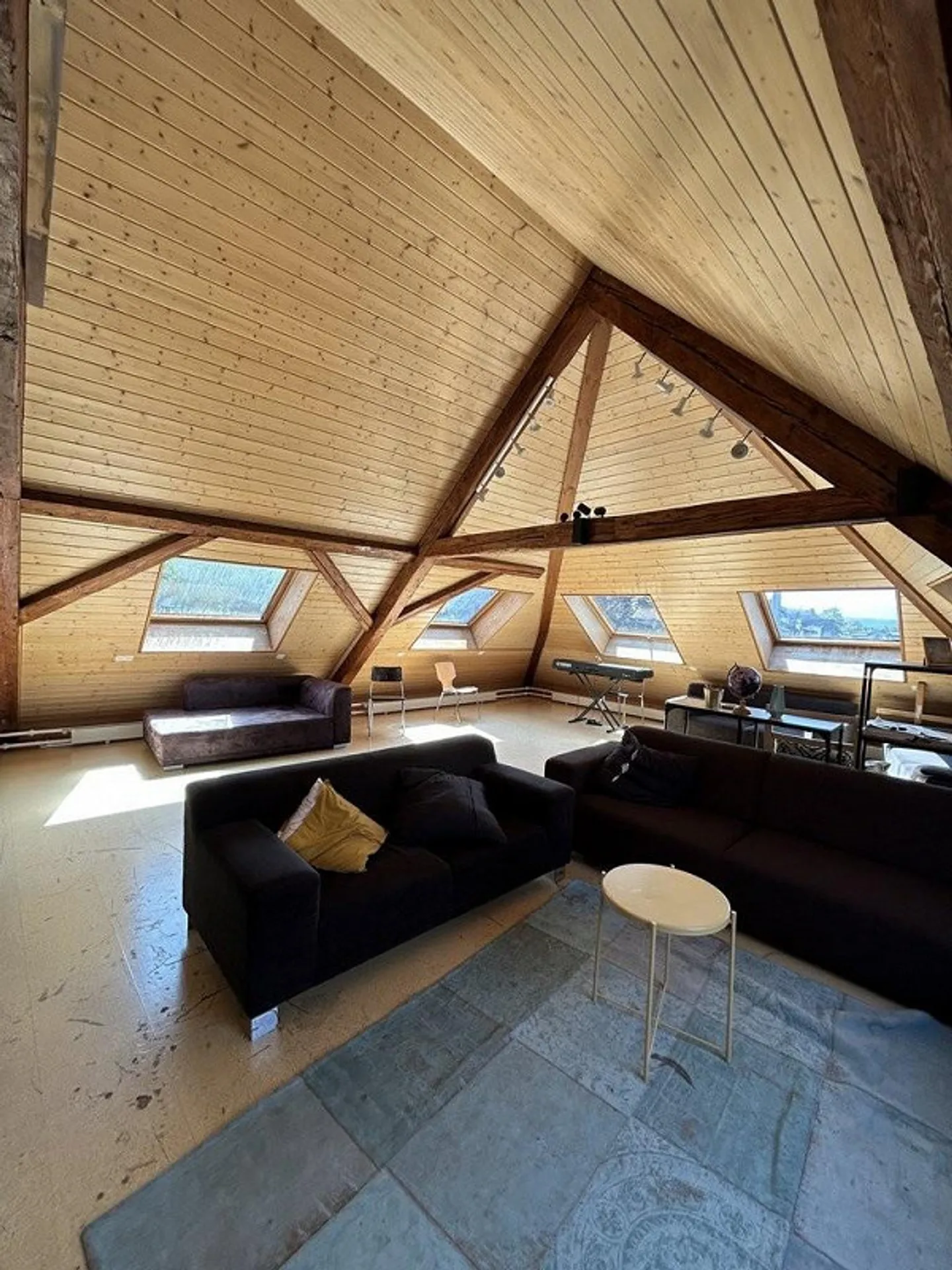 Charmanter Kreativraum - Foto 2 von 8