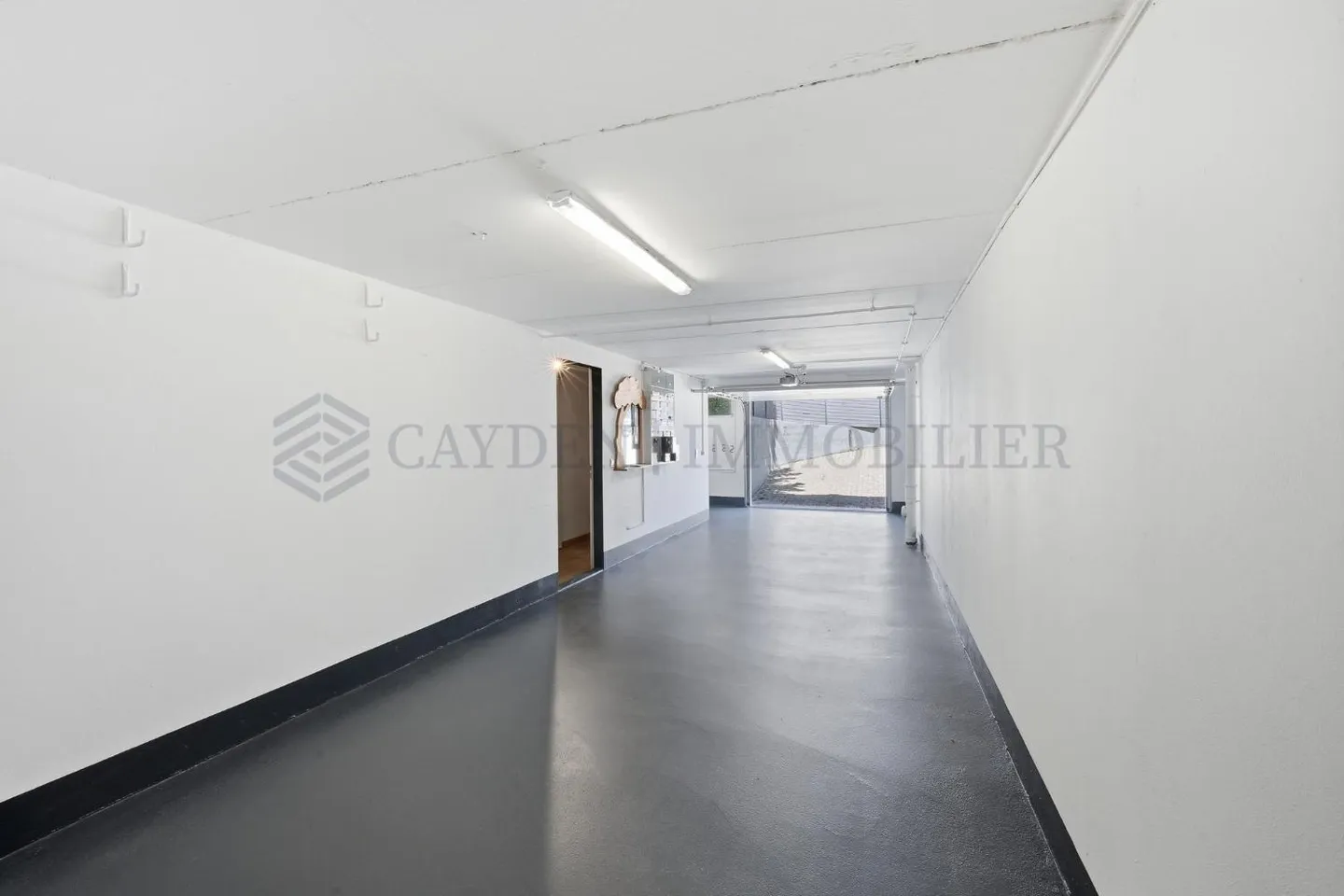 Renovated semi-detached villa with independent studio in a preferred residential area in Commugny - Photo 11 of 11