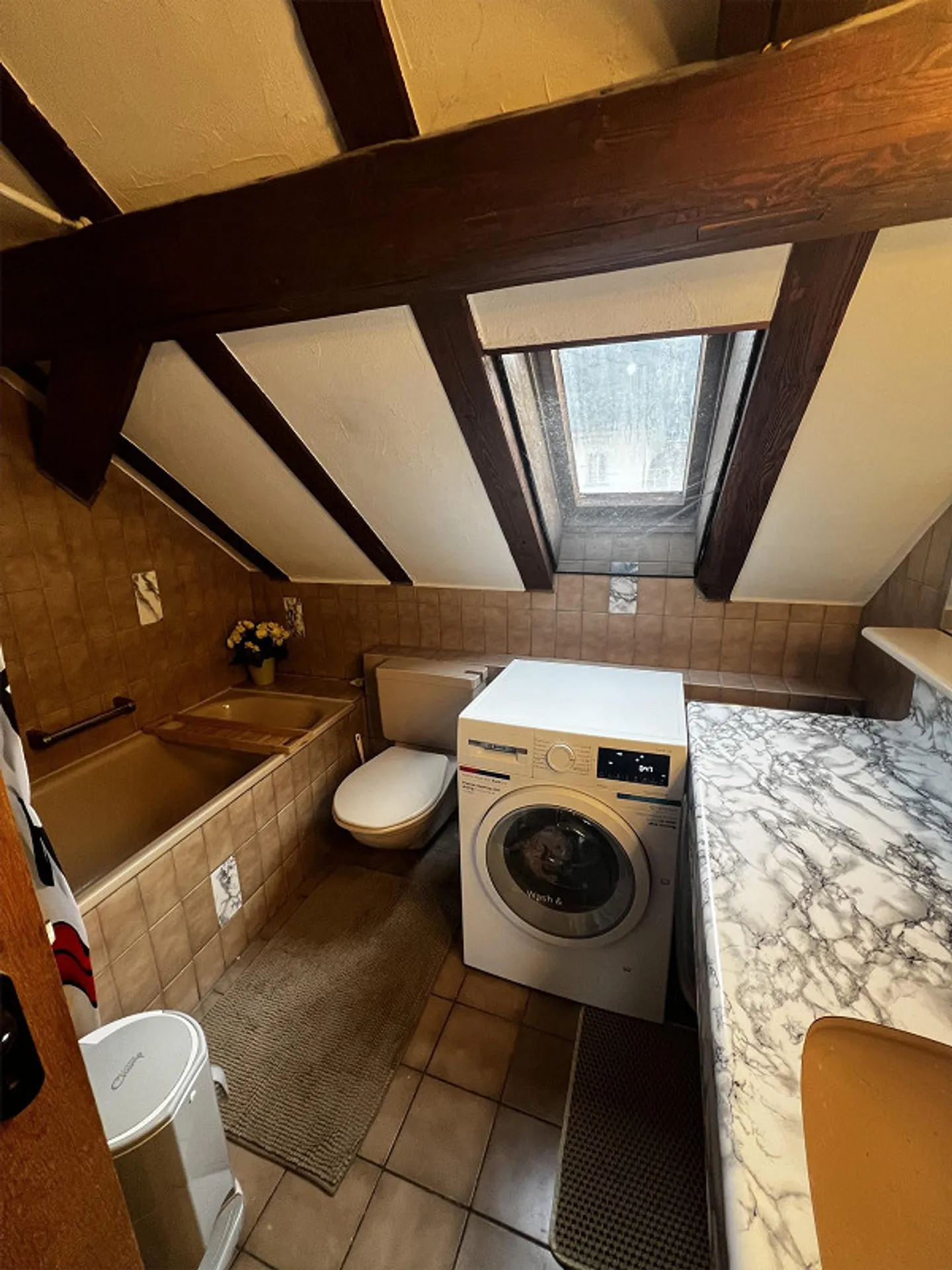 2 Room Attic Apartment - Photo 5 of 7