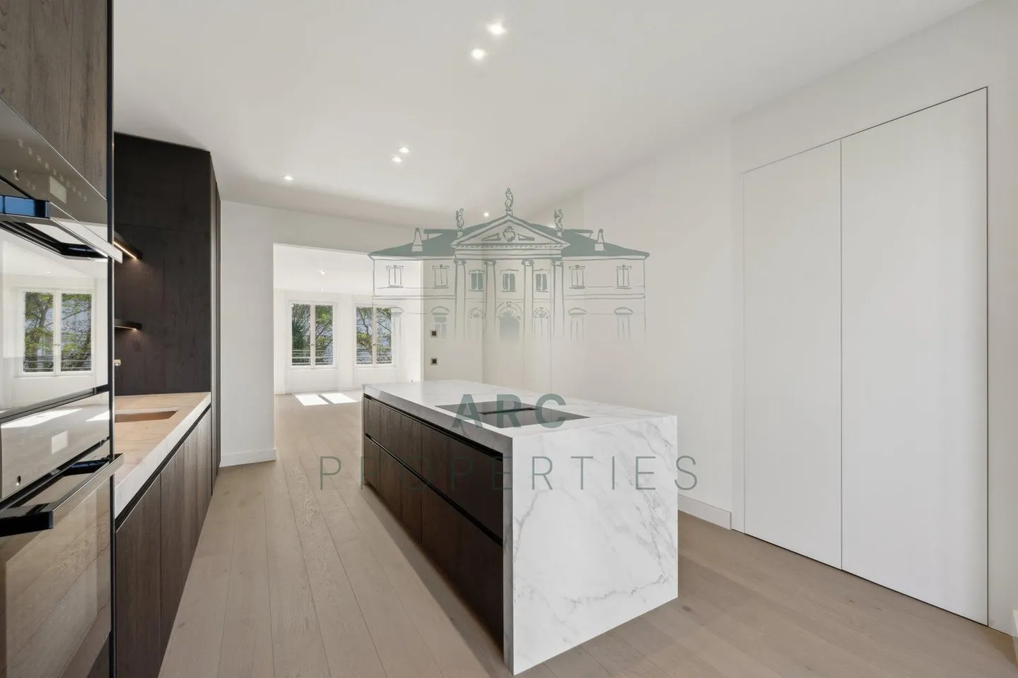 CHAMPEL - APPARTEMENT INHABITUEL RÉNOVÉ - Photo 1 sur 10