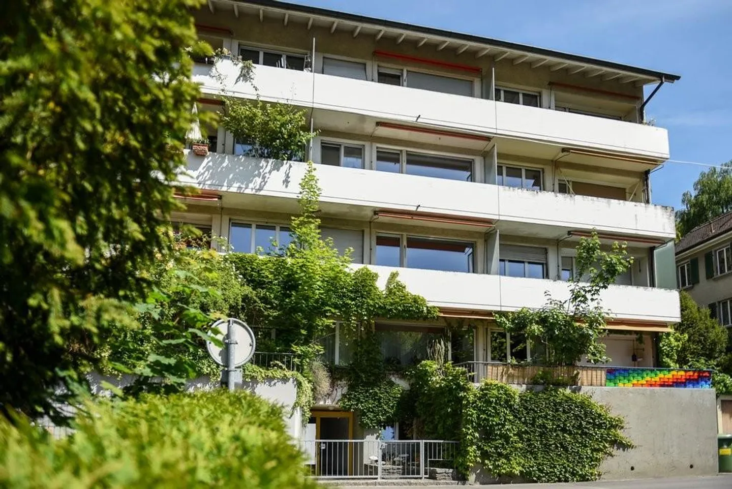 The Aare right in front of your new home! - Photo 1 of 8
