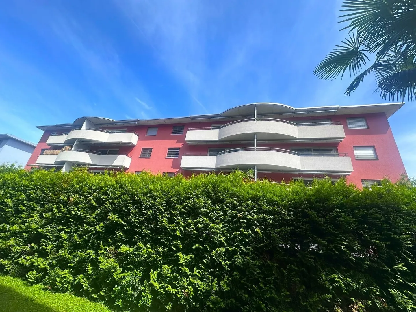 Appartement moderne 3.5 pièces avec jardin à Cadenazzo - Photo 2 sur 20