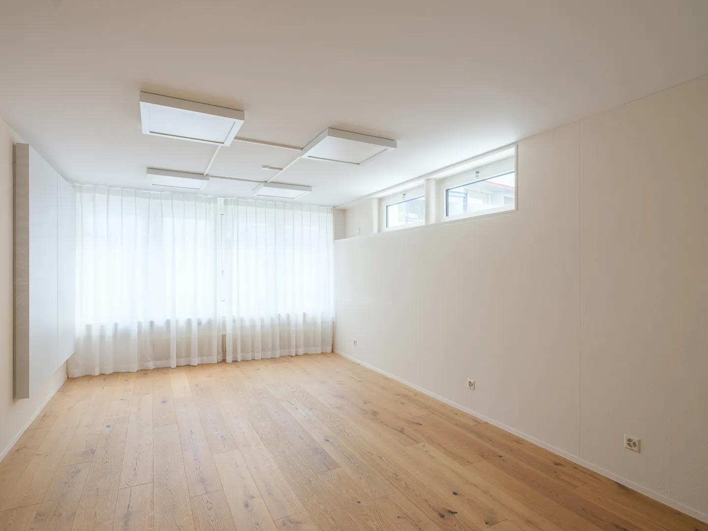 Centrally Located Office and Commercial Spaces in Lucerne - Photo 4 of 13