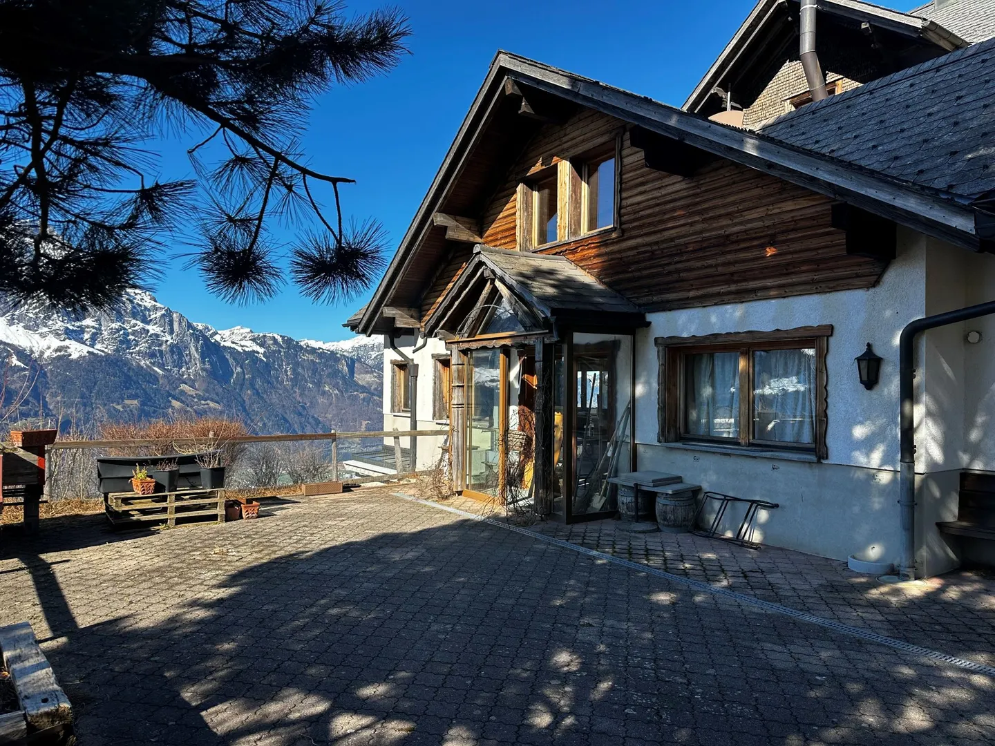 Charmante maison multi-familiale - Photo 3 sur 11