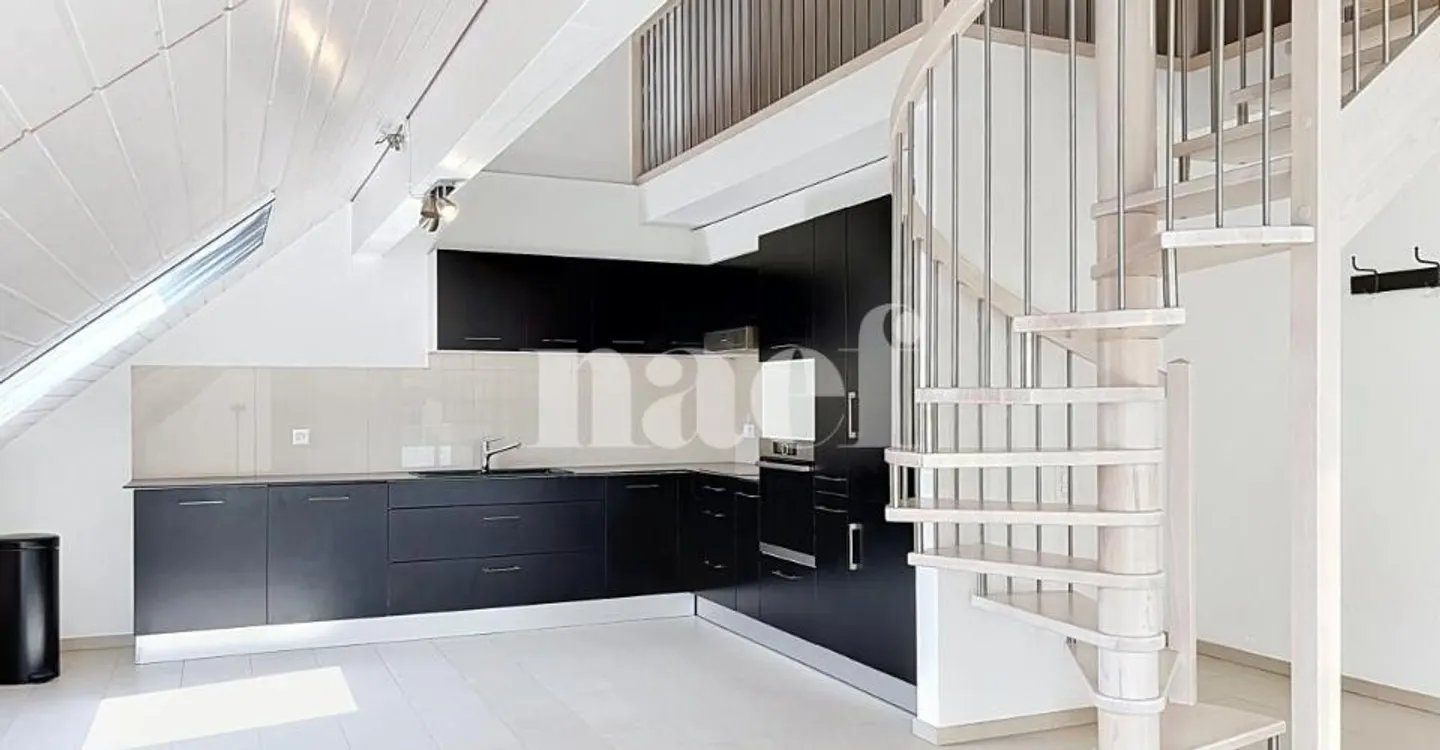 Bell'appartamento duplex - Foto 2 di 11