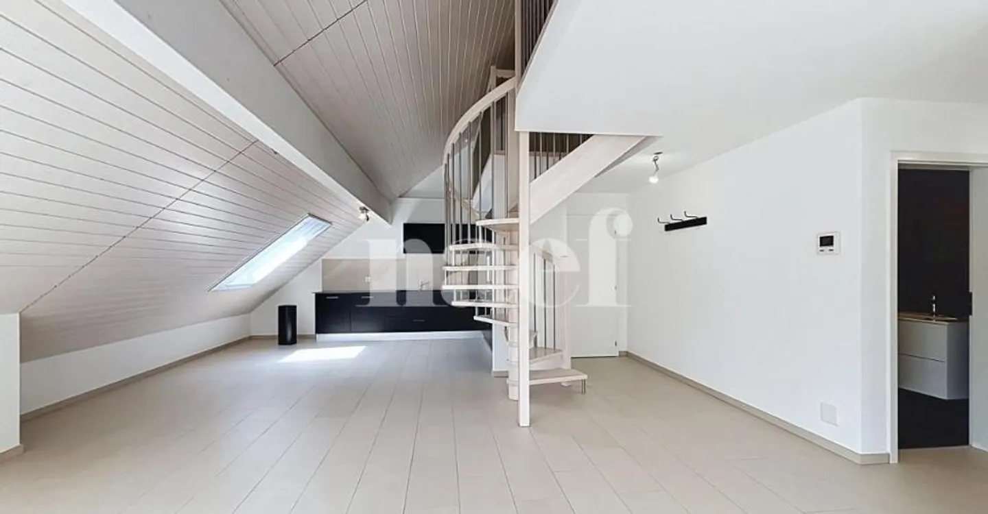 Bell'appartamento duplex - Foto 3 di 11