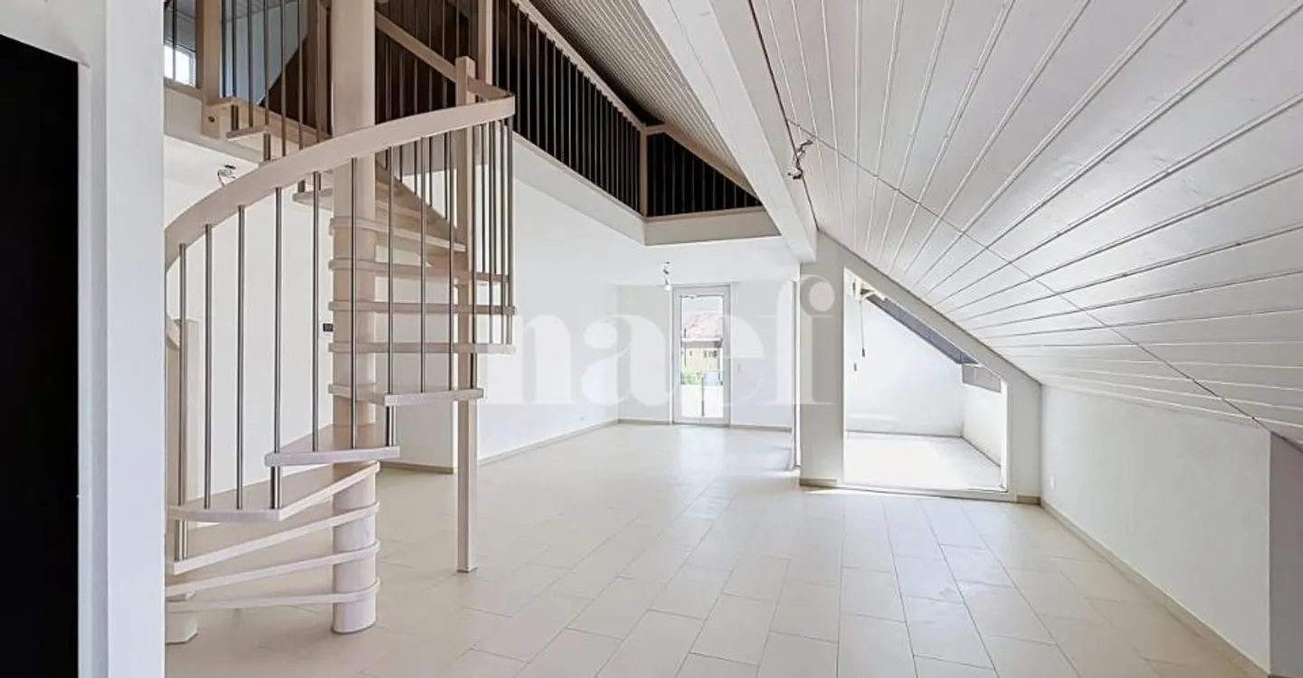 Bell'appartamento duplex - Foto 4 di 11