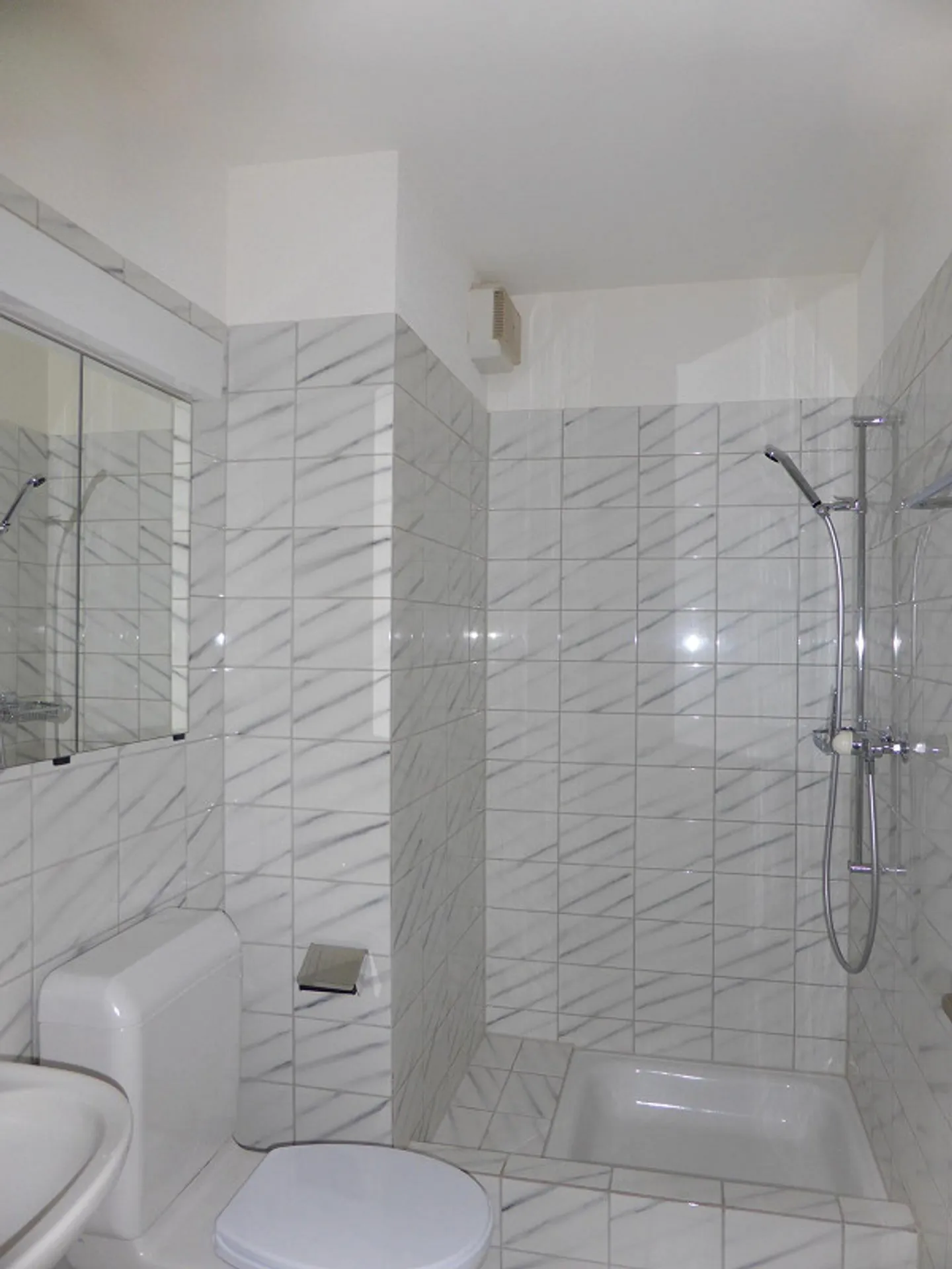 Bright 4.5-room apartment in a quiet location in Olten - Photo 10 of 10