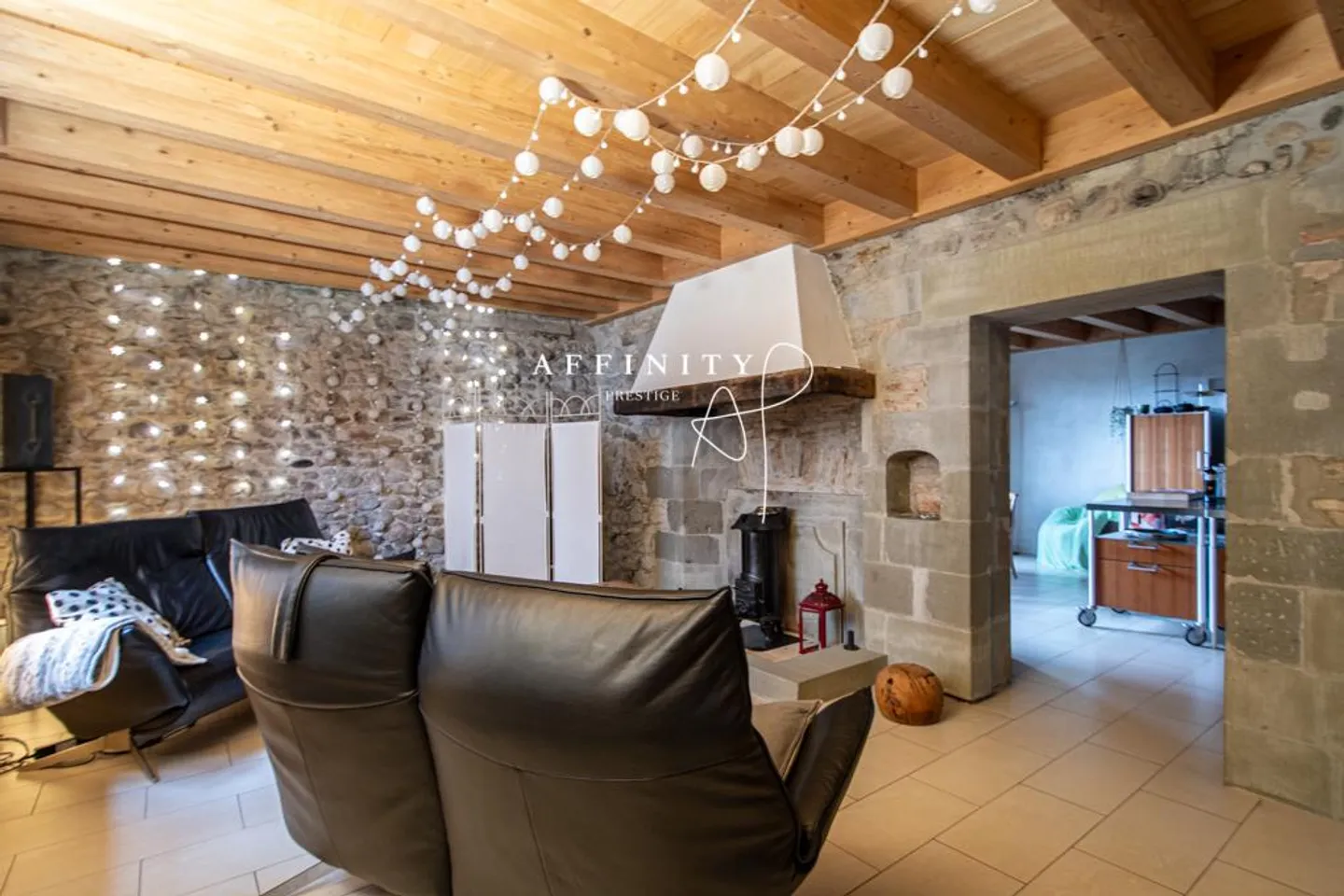 Charming 18th Century Home - Photo 3 of 12