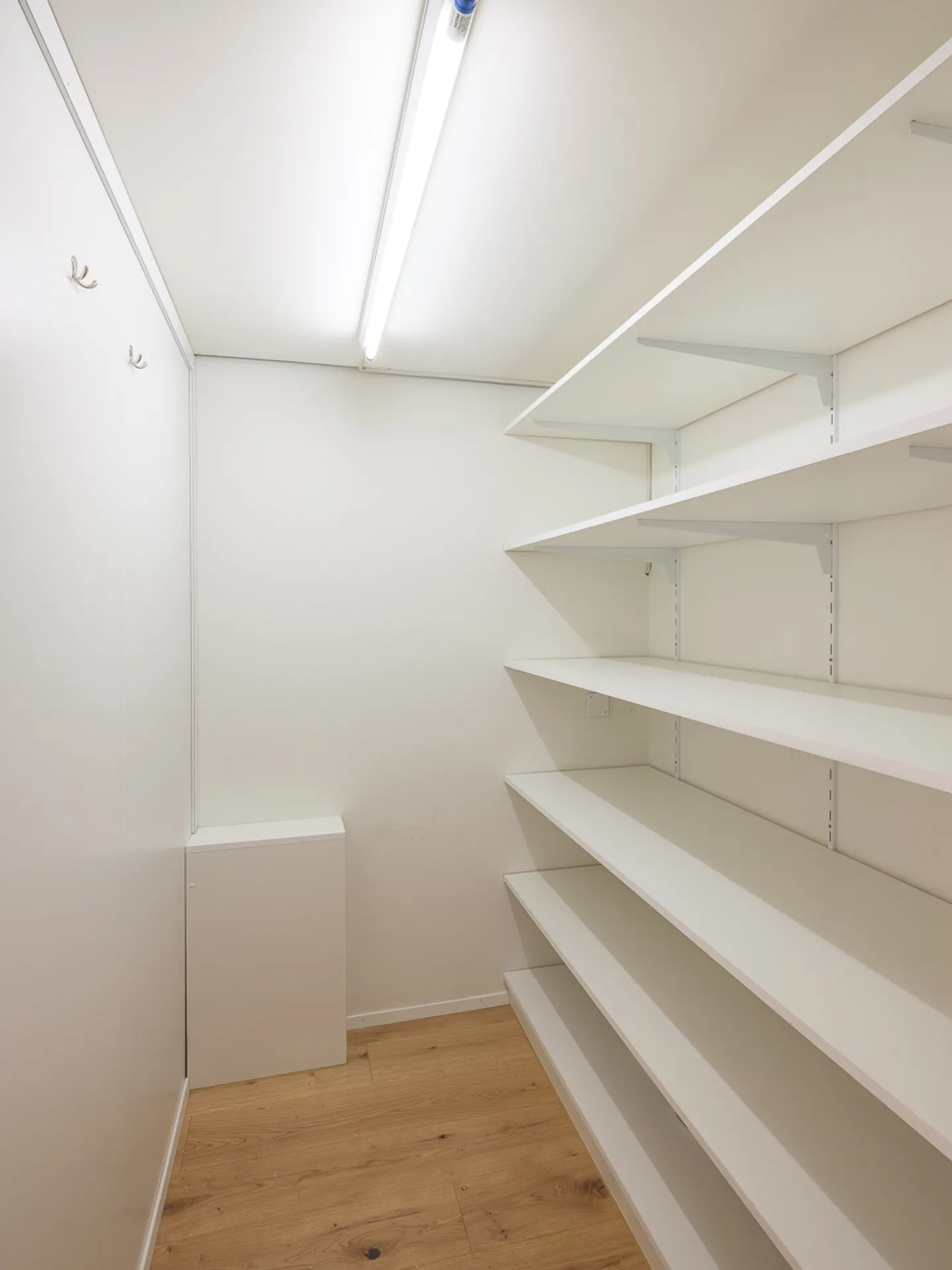Centrally Located Office and Commercial Spaces in Lucerne - Photo 12 of 13