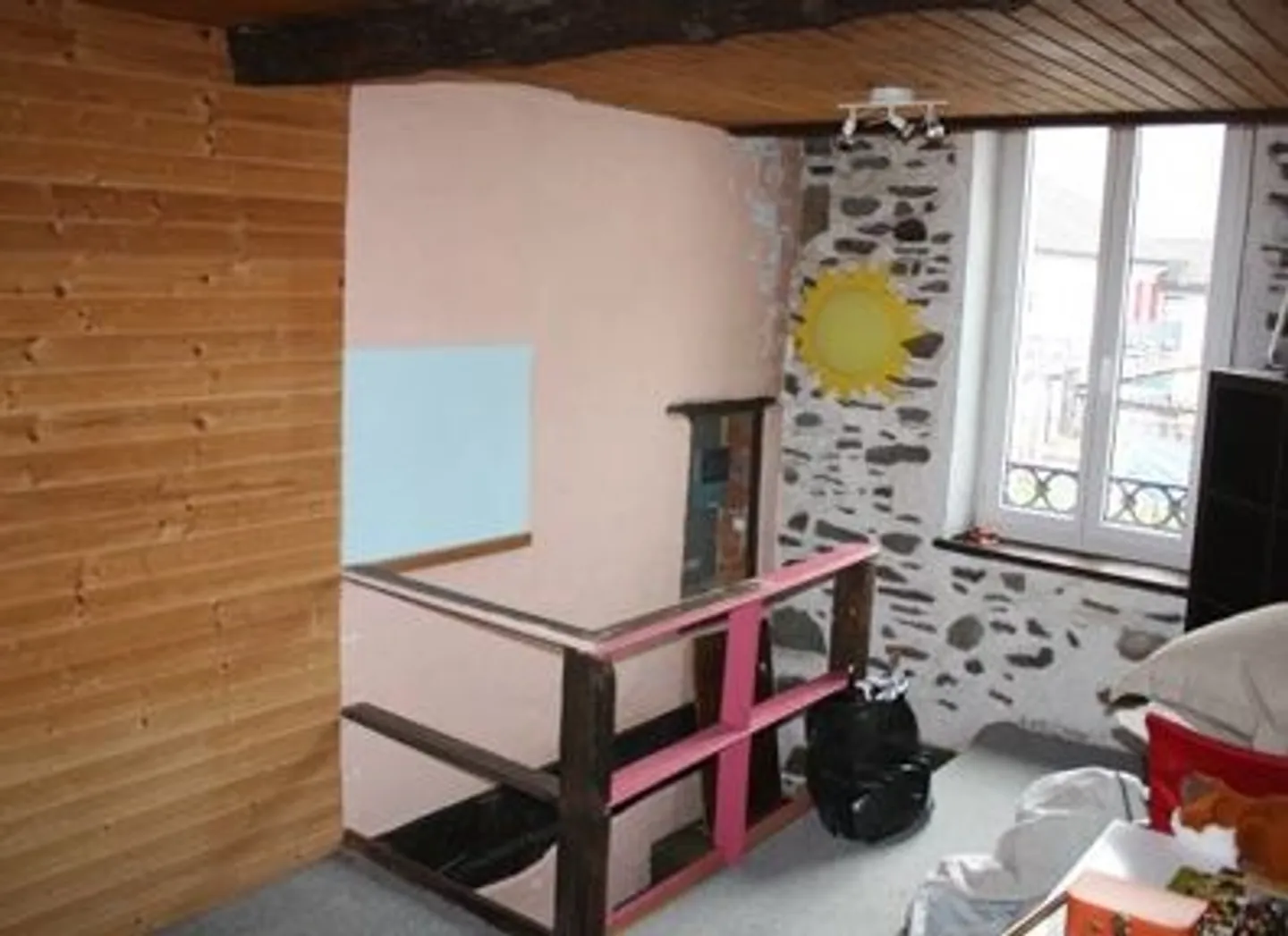 Sezione di casa di villaggio con giardino e vista - Foto 6 di 12