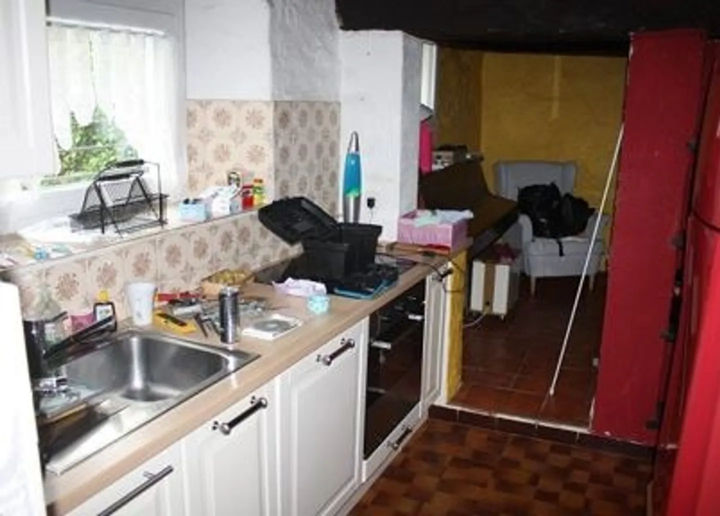 Sezione di casa di villaggio con giardino e vista - Foto 2 di 12