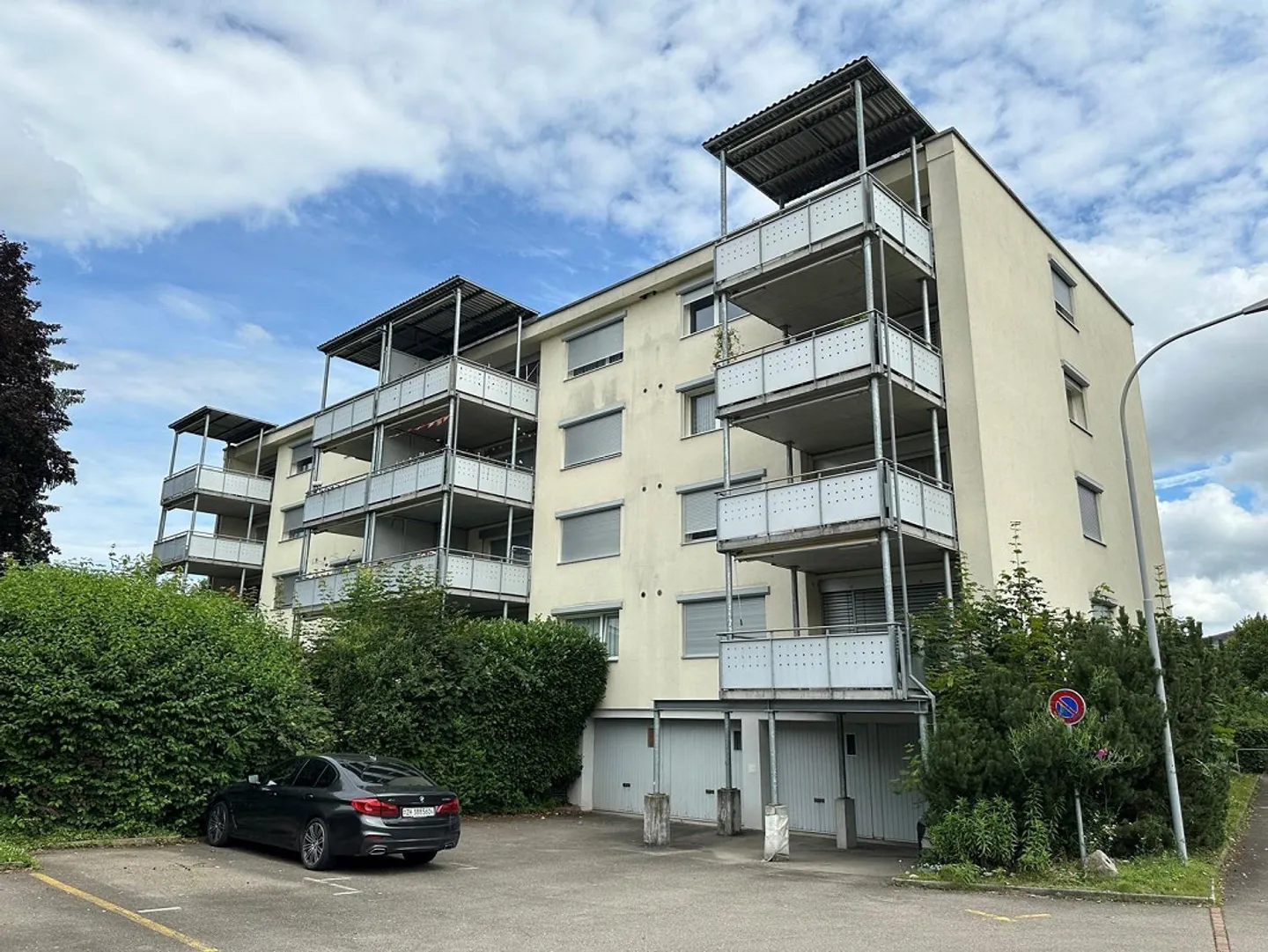 Appartamento 2.5 locali al 3° piano a sinistra con grande balcone - Foto 1 di 9