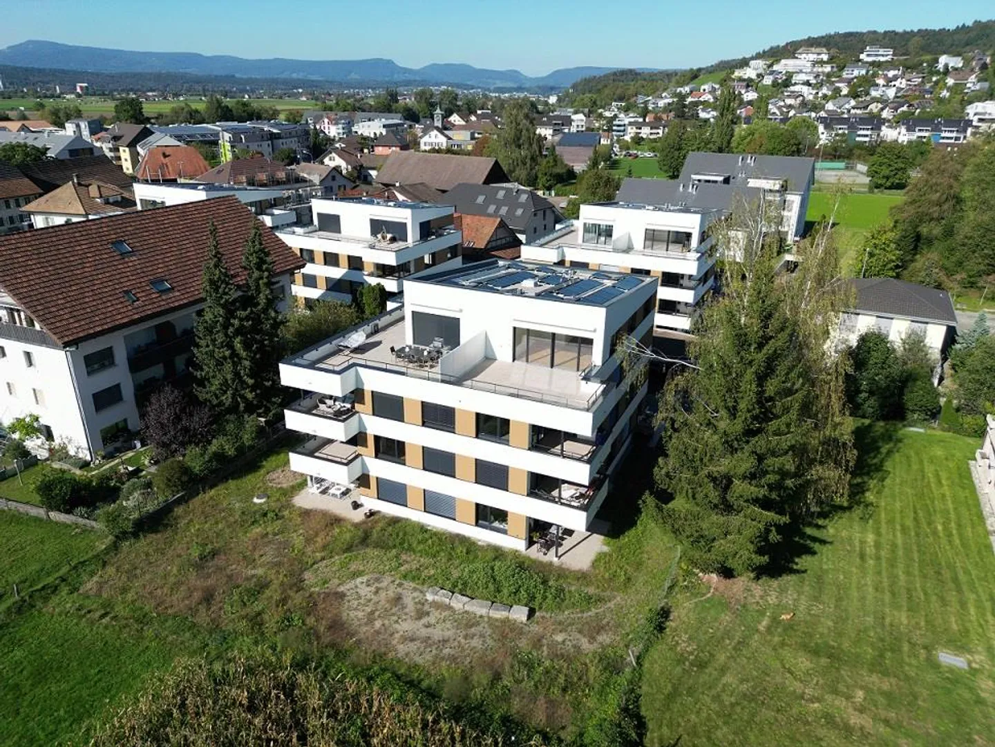 Vivere moderno sopra i tetti – Attico con terrazza di 96 m² - Foto 1 di 6