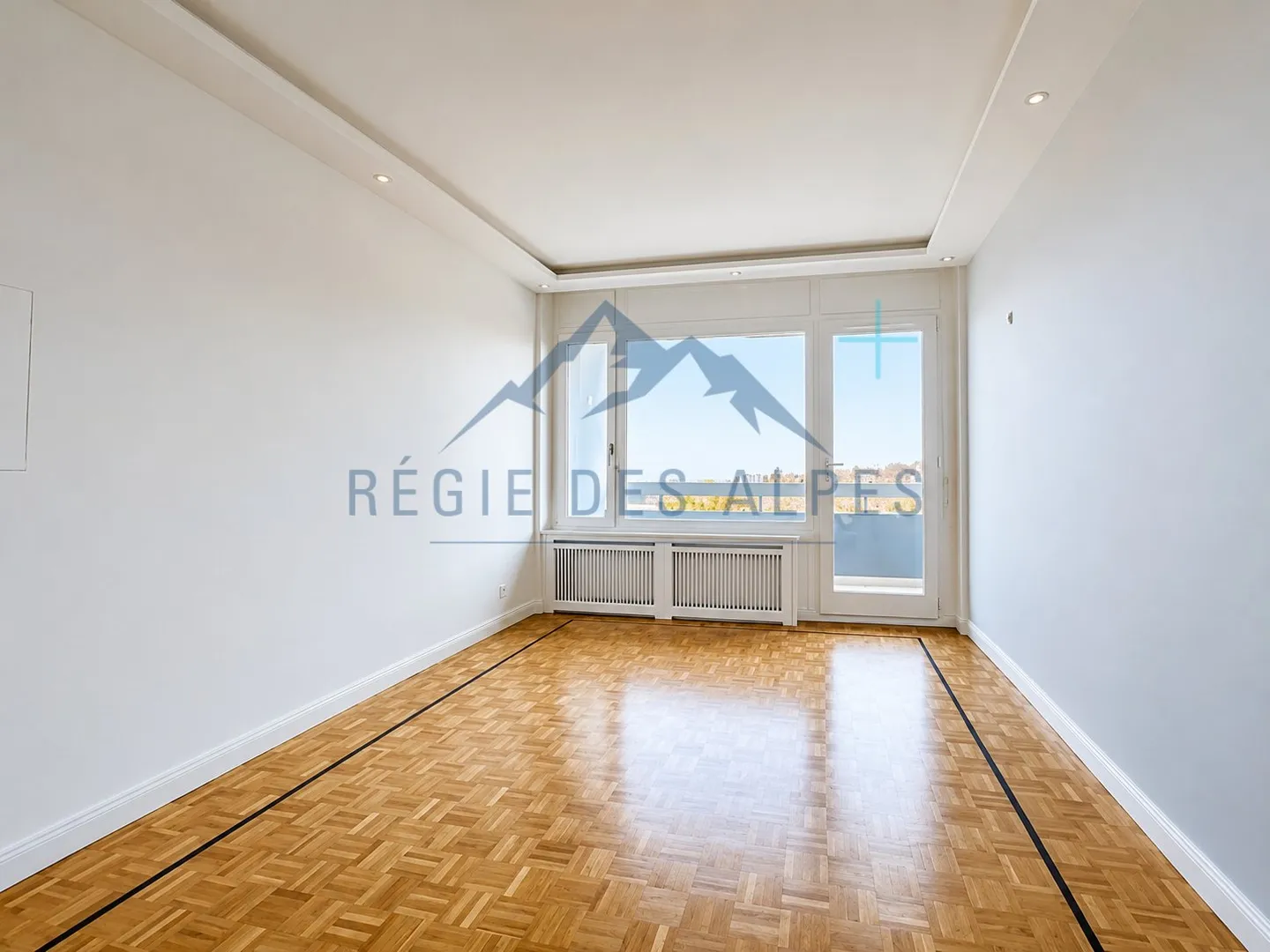 Appartement de Luxe avec Vue Panoramique - Photo 10 sur 14