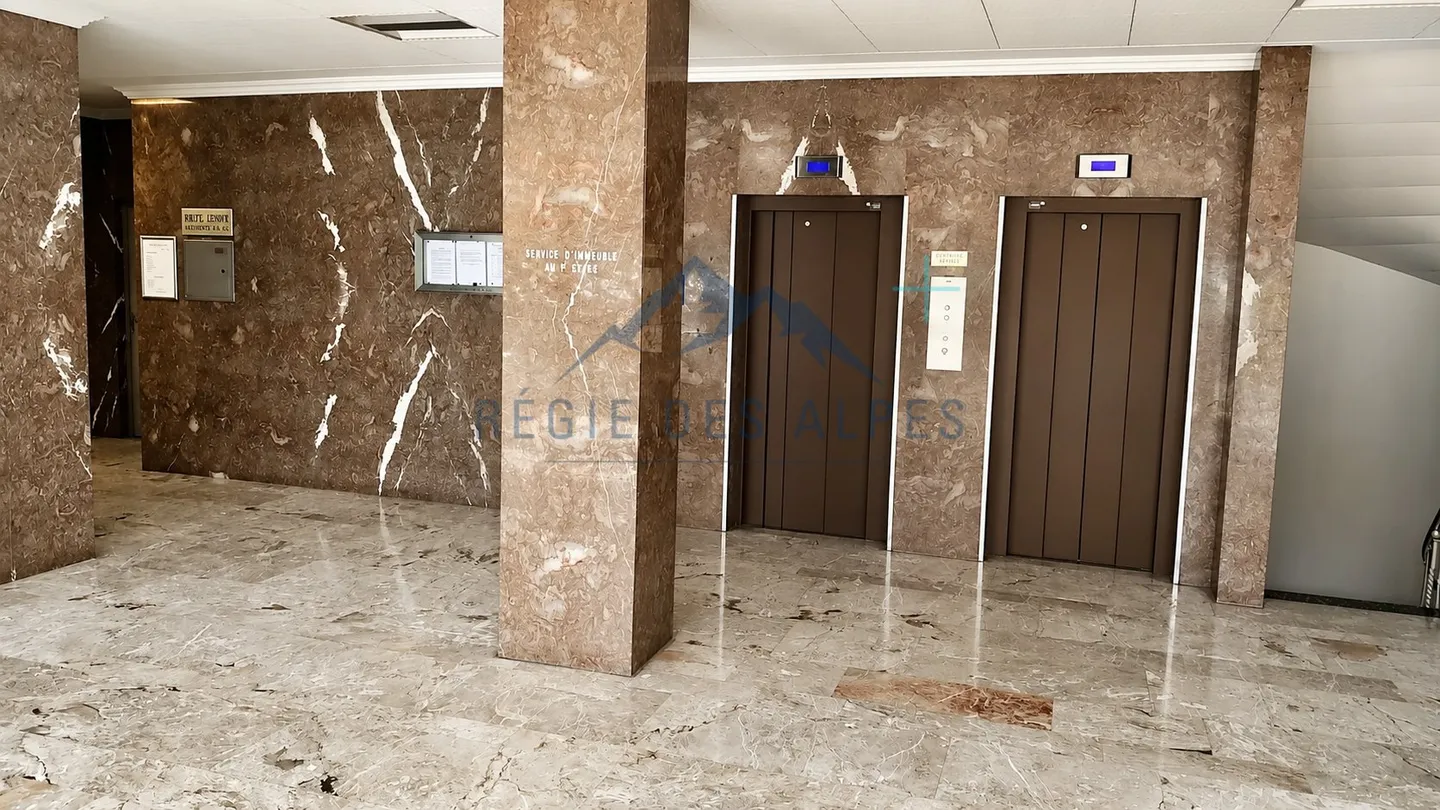 Appartement de Luxe avec Vue Panoramique - Photo 14 sur 14
