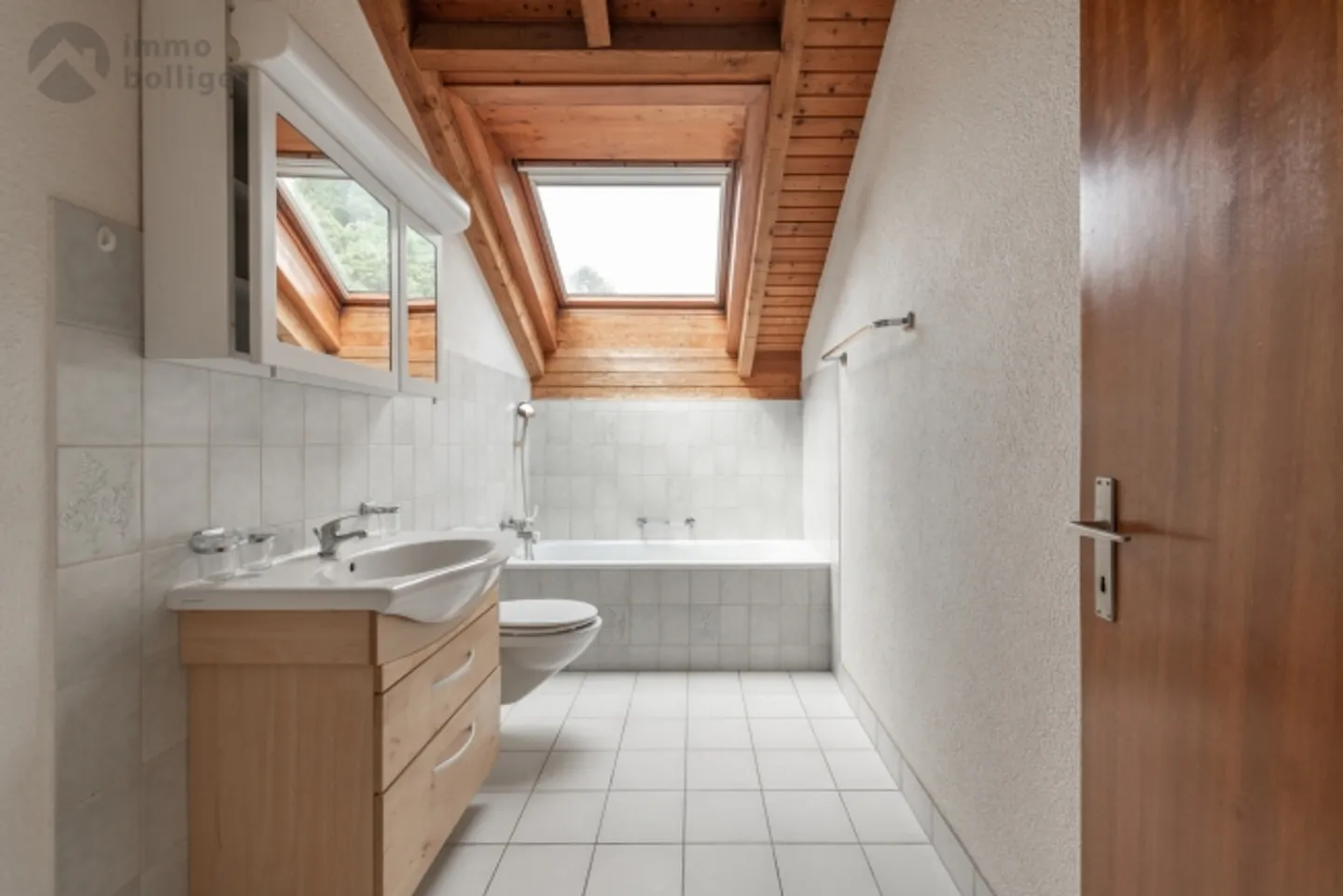 Space for Your Ideas - Peace for Your Everyday Life - Photo 6 of 13