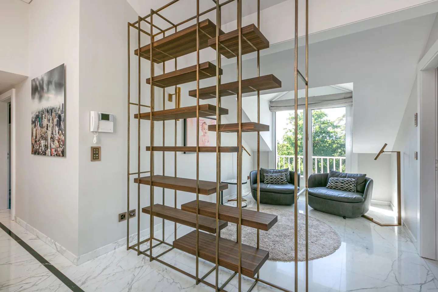 Luxuriöse renovierte Duplex-Penthouse! - Foto 16 von 31