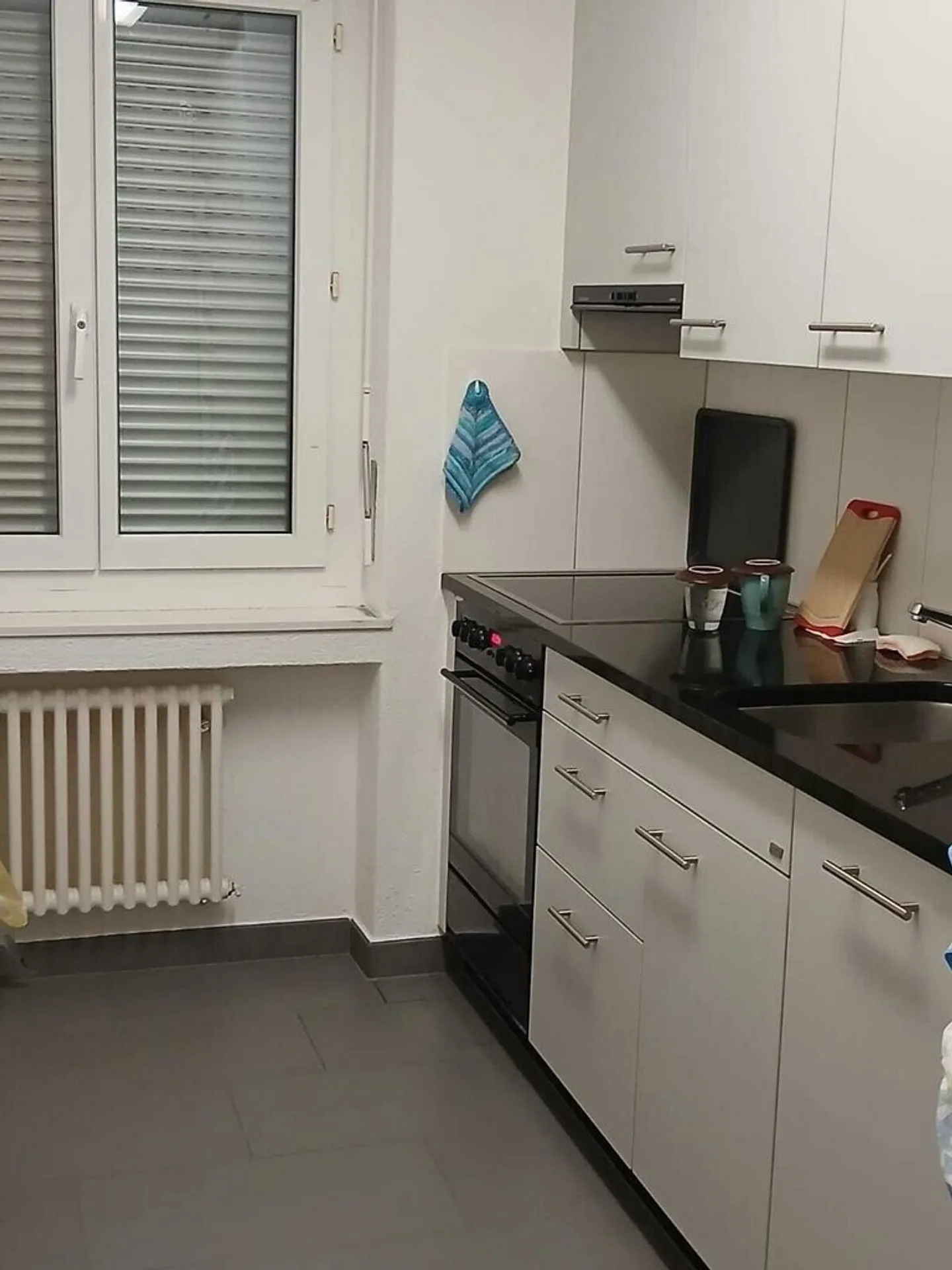 We are looking for you - Photo 5 of 6