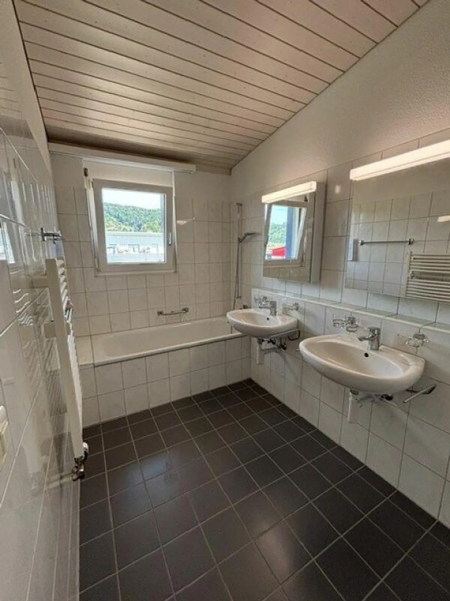 4.5-Zimmer-Attikawohnung mit Wintergarten - Wohnen mit besonderem C... - Foto 8 di 13