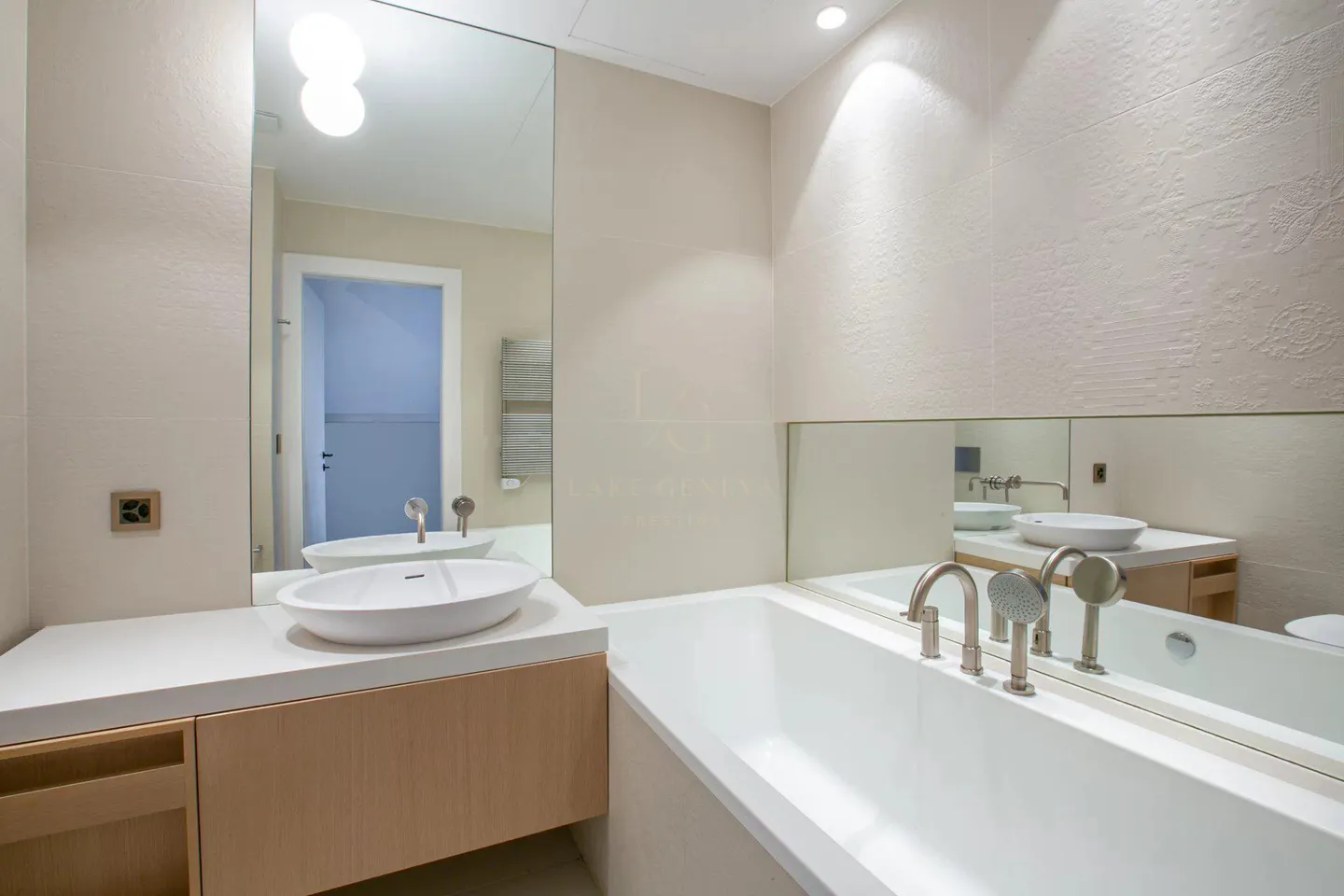 Luxuriöse renovierte Duplex-Penthouse! - Foto 28 von 31