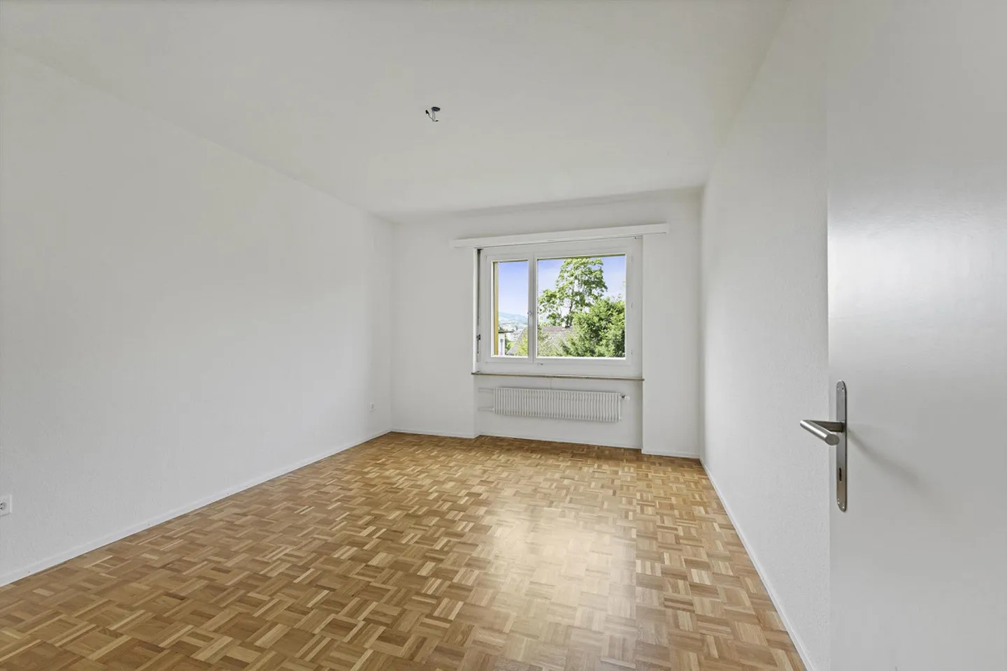Your new home: Cozy & close to city life - Photo 5 of 7