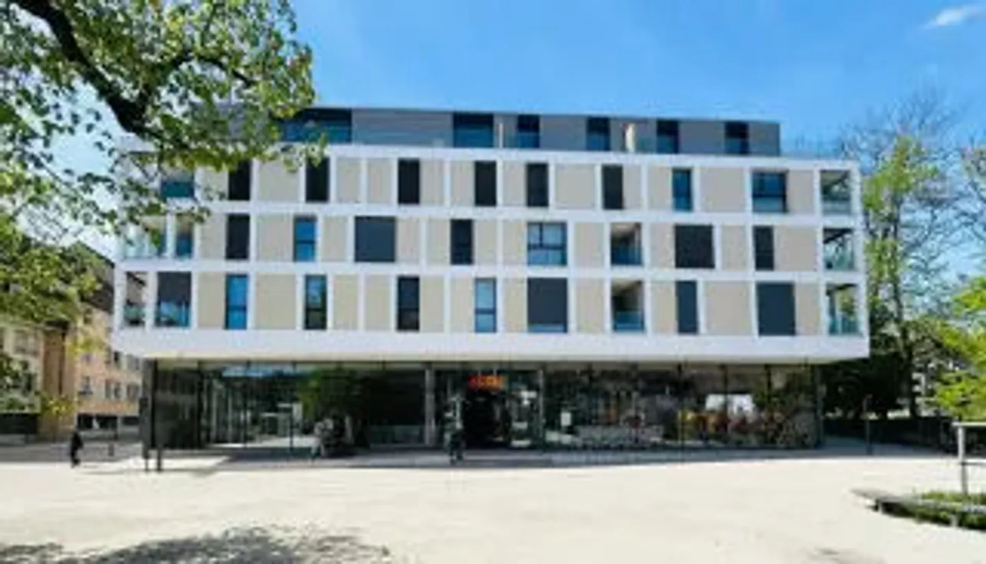 In affitto - Nuovo spazio commerciale di 246 m² nel cuore di Rolle - Rue du Temple - Foto 4 di 9