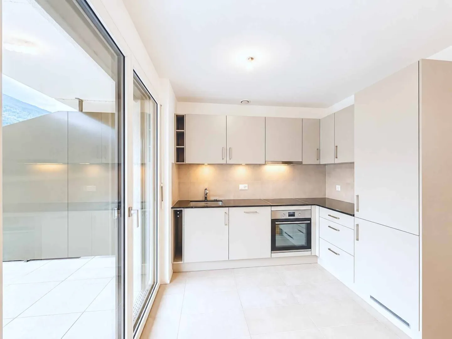 Appartement moderne à Greenparc - Photo 3 sur 12