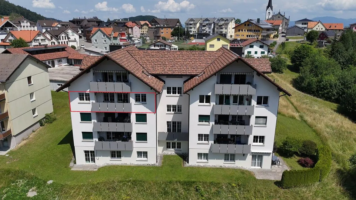 Bell'appartamento di 3,5 stanze nel verde - Foto 13 di 16