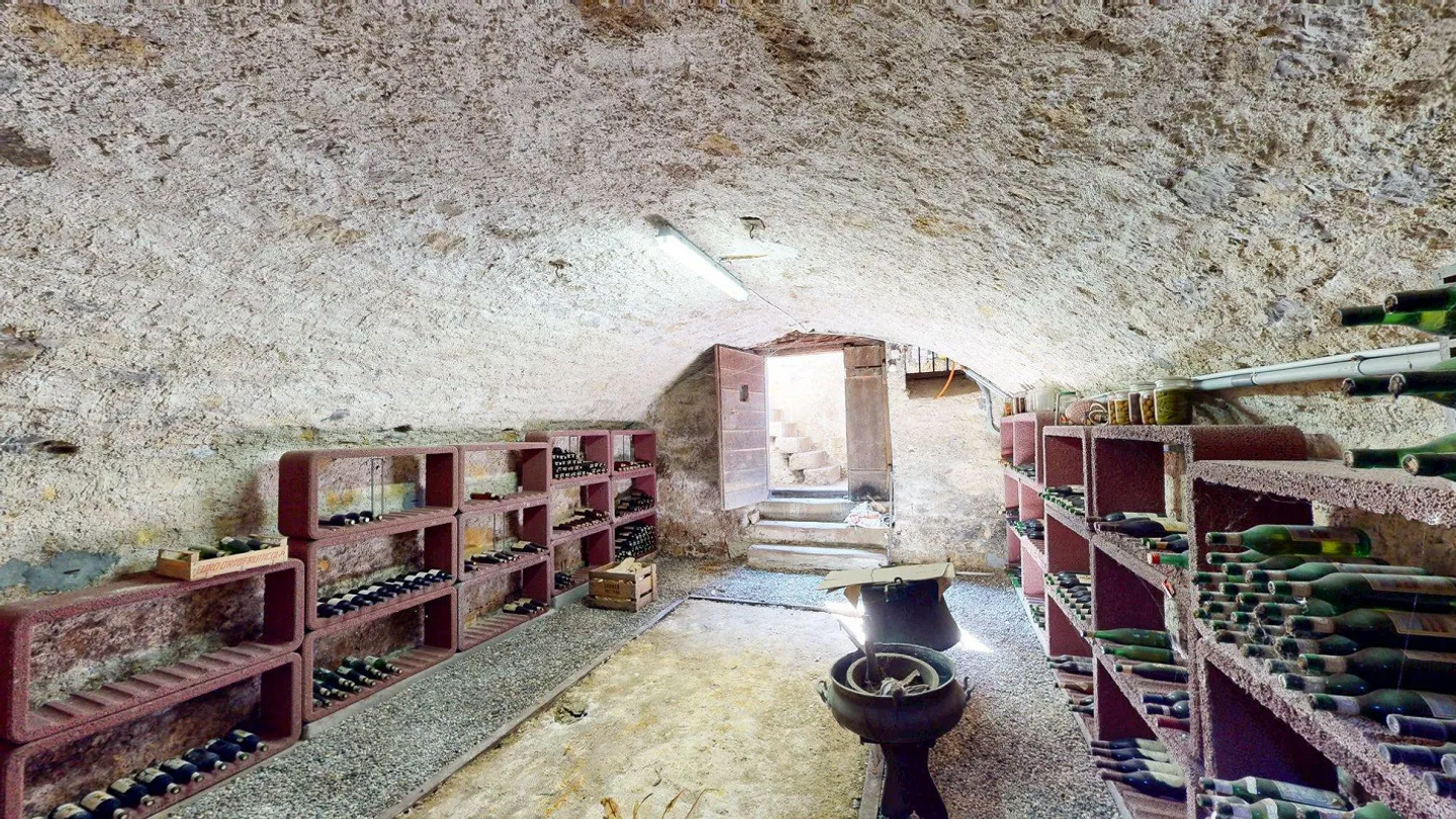 Bauernhaus mit Scheune und grossem Entwicklungspotenzial - Foto 25 von 29
