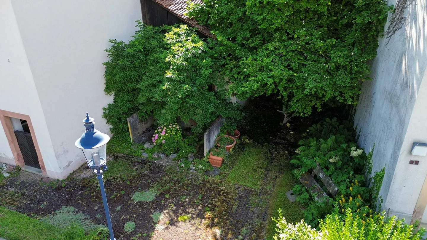 Bauernhaus mit Scheune und grossem Entwicklungspotenzial - Foto 29 von 29