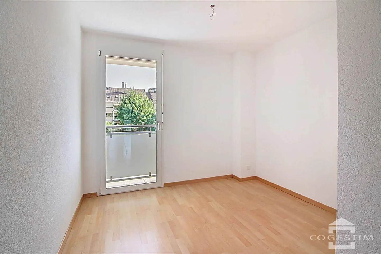 Appartement 5 pièces - Photo 9 sur 12